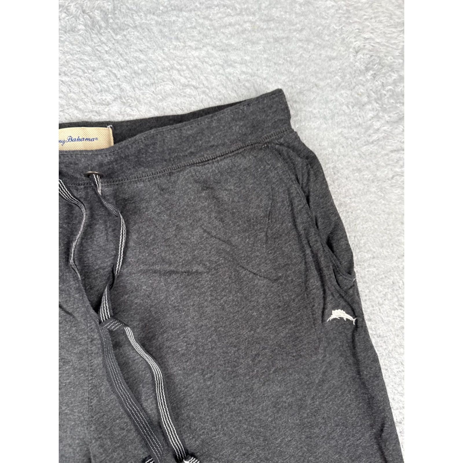 Tommy Bahama Tommy Bahama Shorts Men's Short Adult Medium Gray Elastic Waist Lightweight Pockets Beach Aloha Mens Size US M / EU 48-50 / 2 - 5 Thumbnail