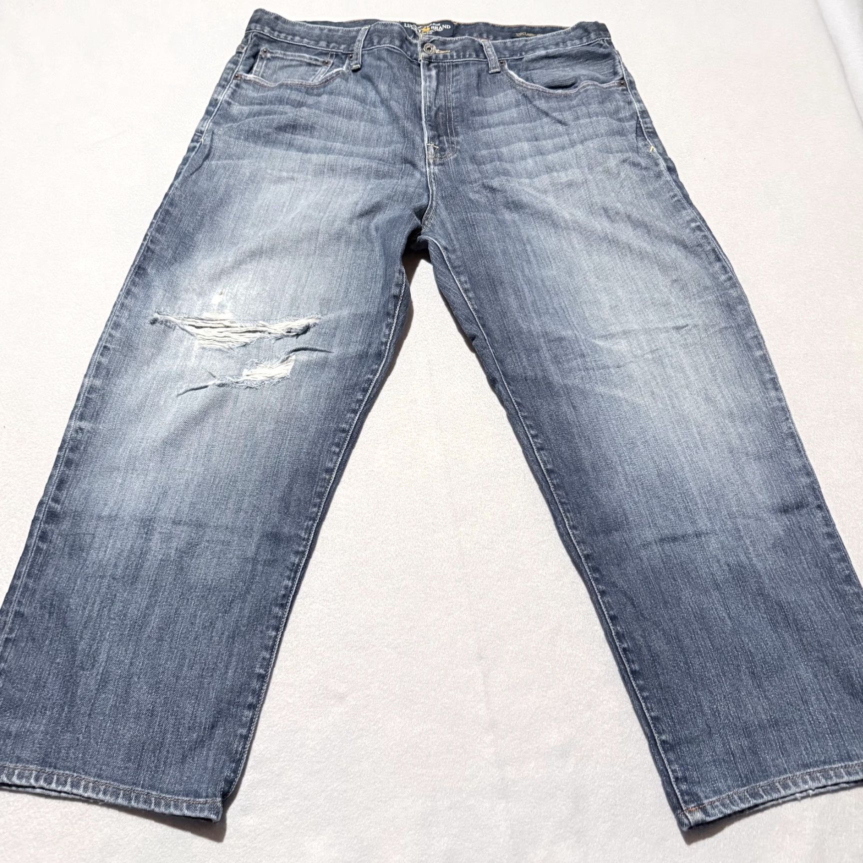 Lucky Brand Lucky Brand Jeans Men 38X30 Blue Denim Straight 5-Pocket Distressed Zip Fly Classic 329 Size US 38 / EU 54 - 2 Thumbnail