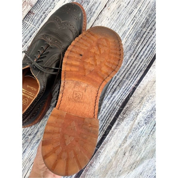 Allen Edmonds Allen Edmonds Men's Black Leather Wingtip Brogues - Classic Size US 12 / EU 45 - 9 Thumbnail