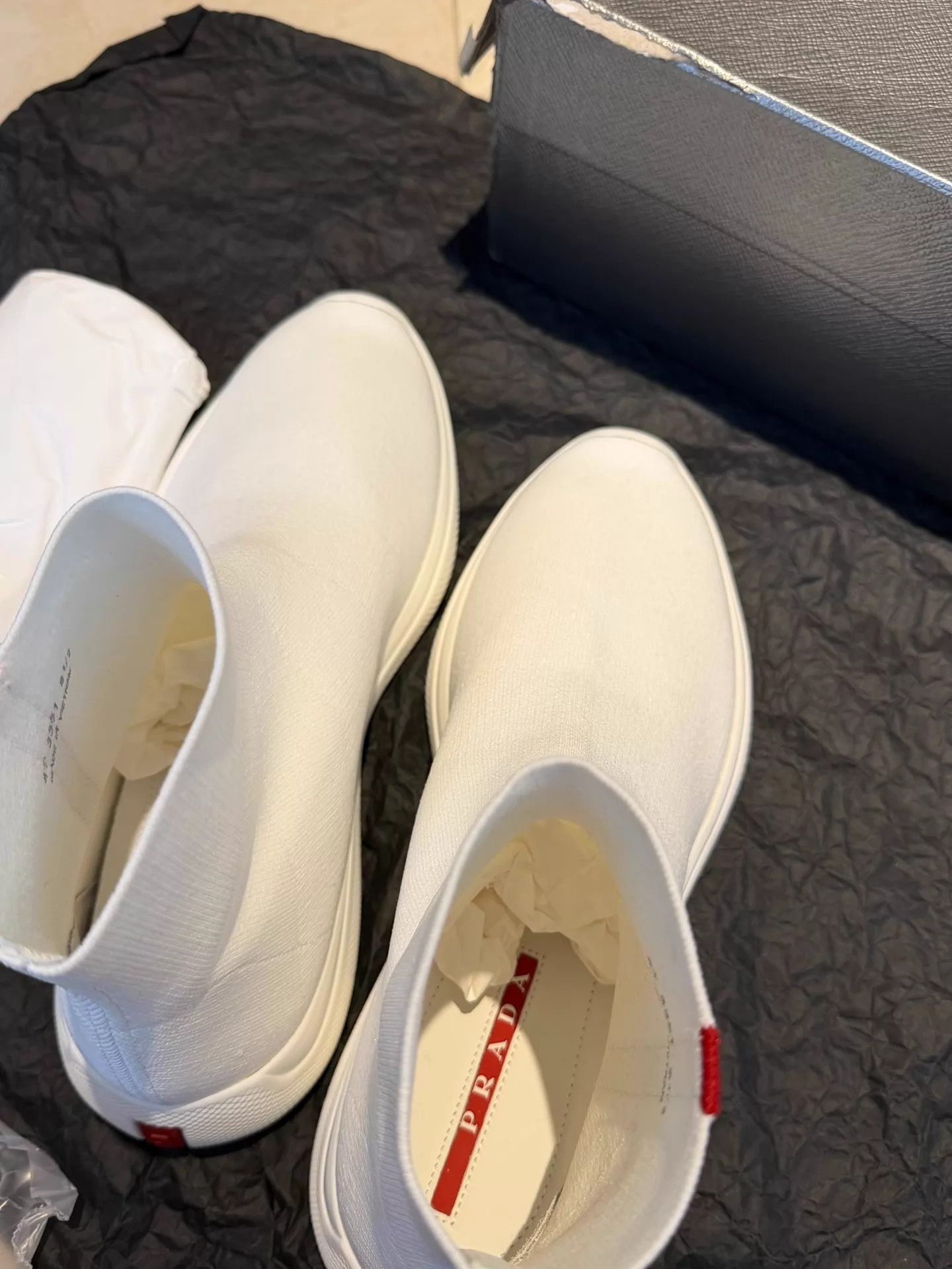 Prada Prada Sock Sneaker White Slip-On High-Top Red Label 42-43 Size US 9.5 / EU 42-43 - 7 Thumbnail
