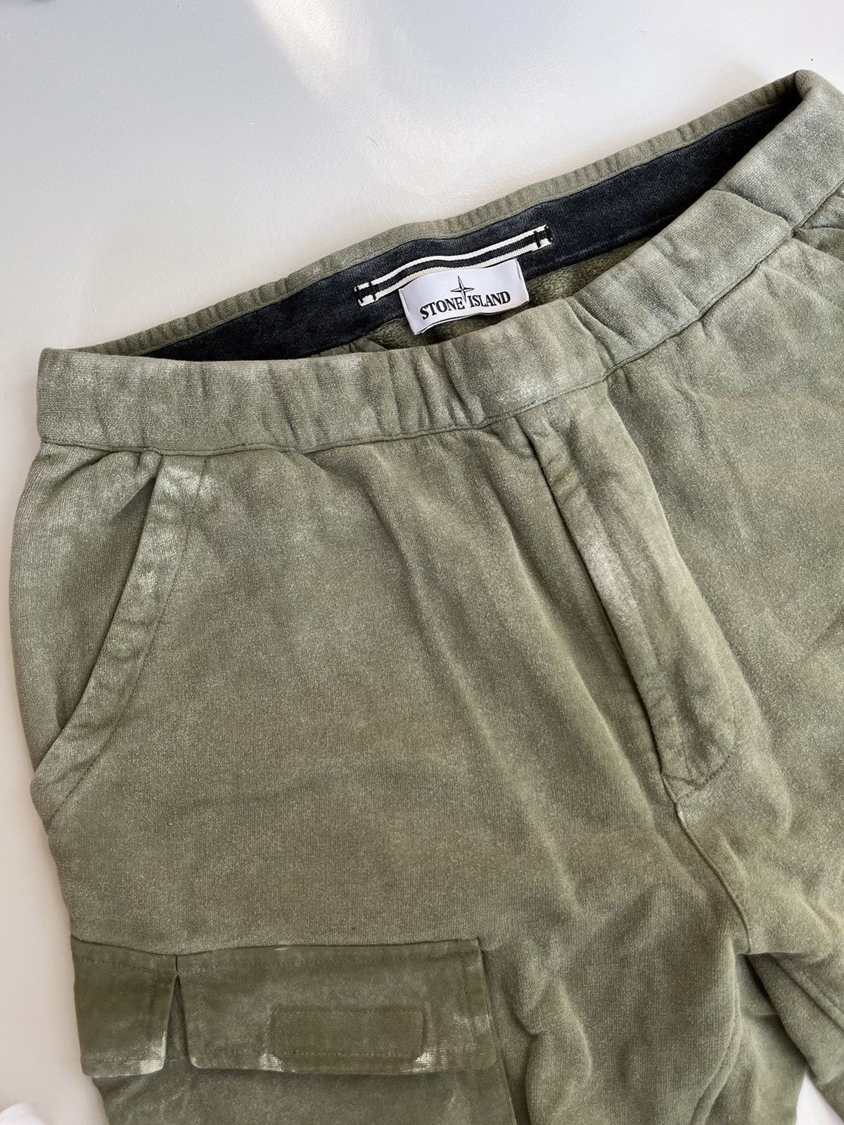 Stone Island Stone Island - Cargo Sweatpant in Olive size M Size US 31 - 2 Thumbnail