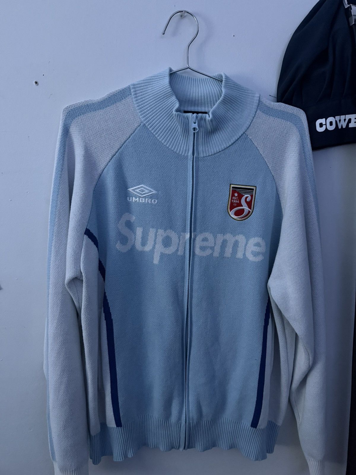 Supreme × Umbro Supreme X umbro sz m Size US M / EU 48-50 / 2 - 1 Thumbnail