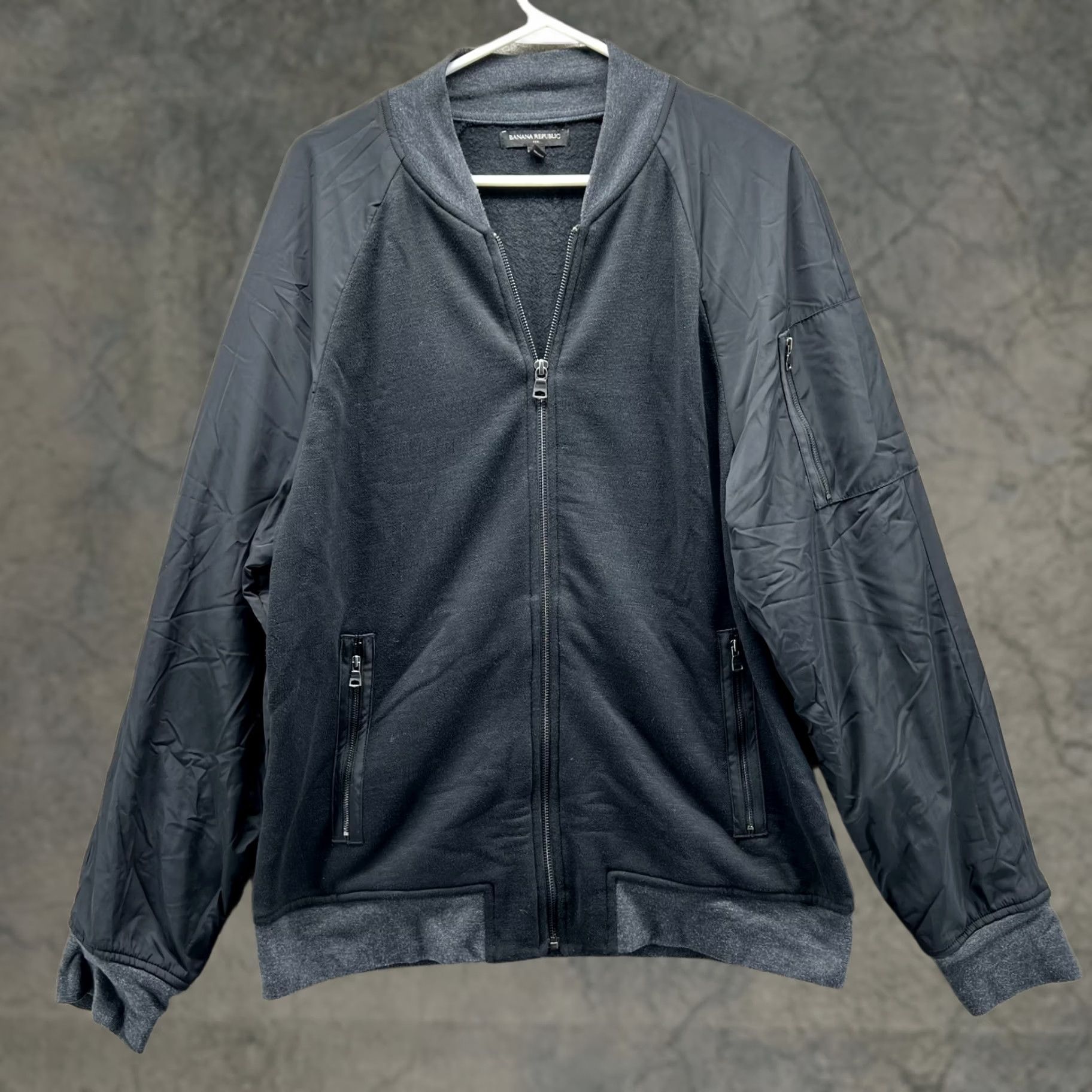 Banana Republic VINTAGE Banana Republic Bomber Jacket Mens Large Black Full Zip Stretch Zip Sweater Jacket Size US L / EU 52-54 / 3 - 1 Thumbnail