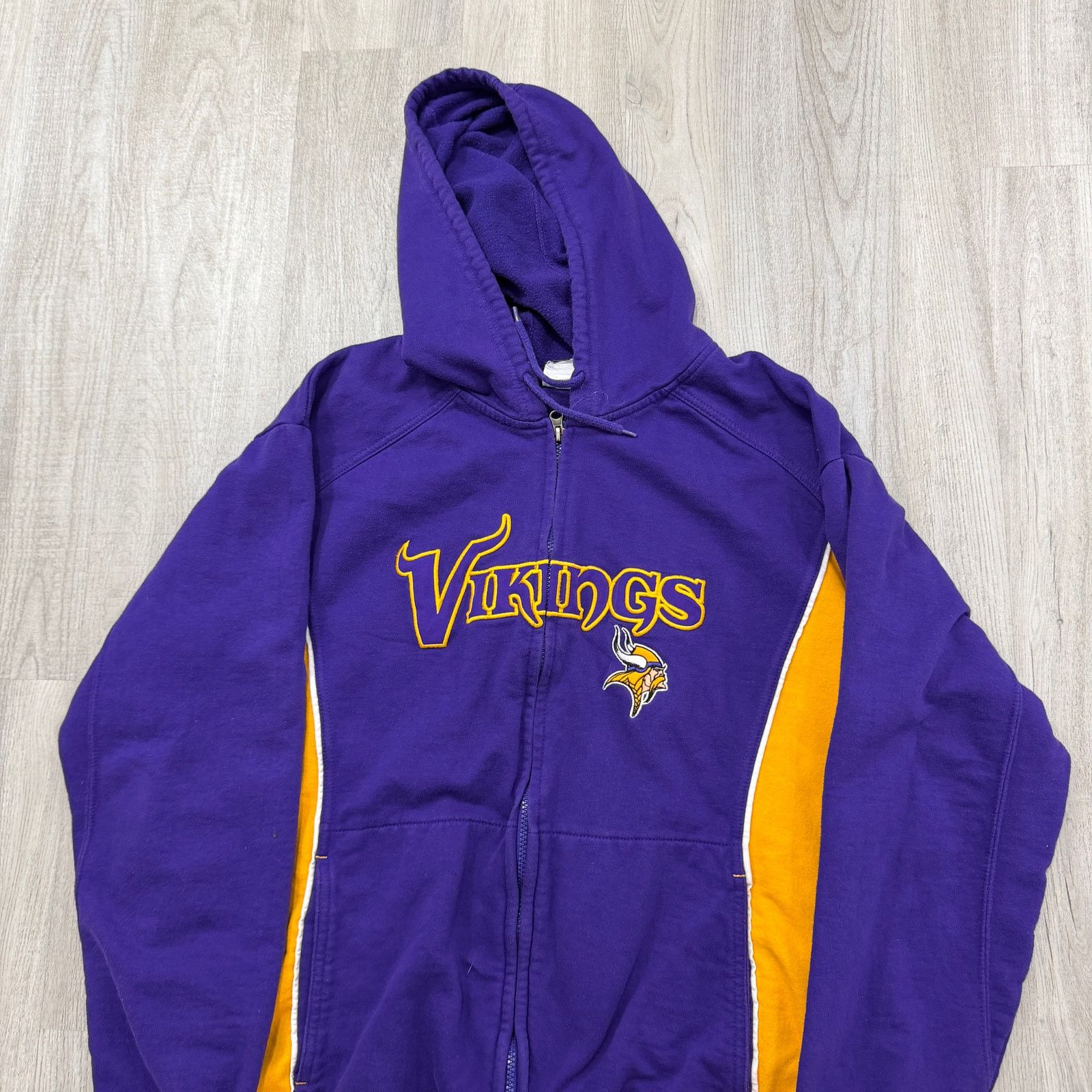 Vintage Vintage Minnesota Vikings Full Zip Hoodie Men's 2XL Purple Size US XXL / EU 58 / 5 - 2 Thumbnail