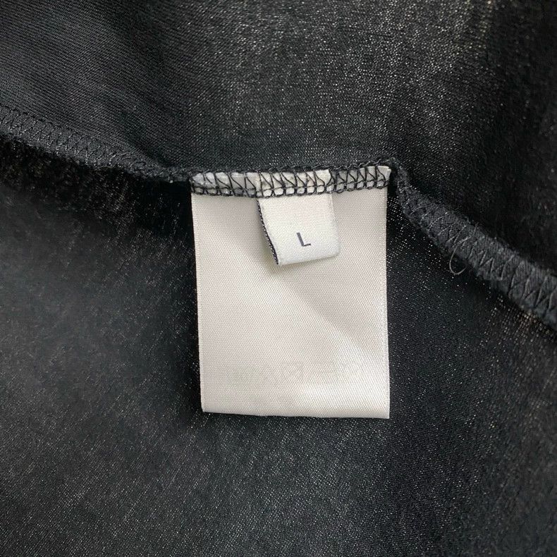 Givenchy Givenchy Shoulder and Sleeve Shark Short Sleeve 2506-Nextar Size US L / EU 52-54 / 3 - 4 Thumbnail