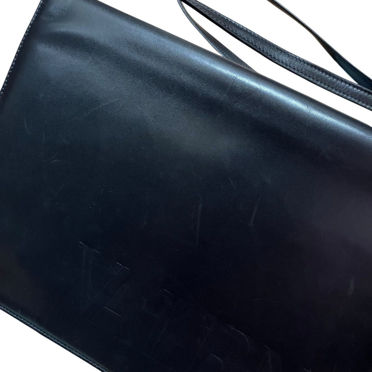 Valentino Authentic Vintage Valentino Garavani Leather Shoulder Bag Size ONE SIZE - 5 Thumbnail
