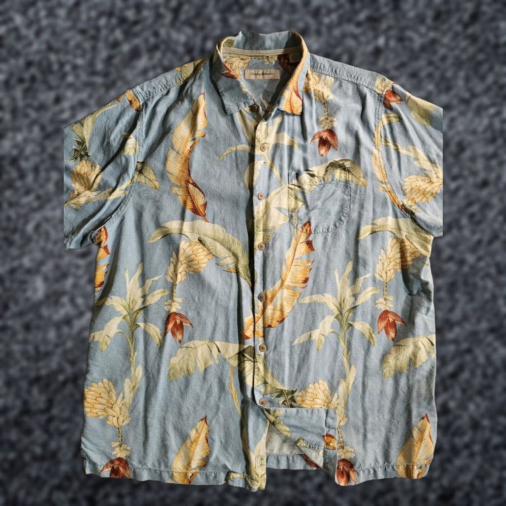 Tommy Bahama Tommy Bahama Shirt 100% Silk Hawaiian Button Up Camp Style Short Sleeve Size XLT Size US XXL / EU 58 / 5 - 1 Thumbnail