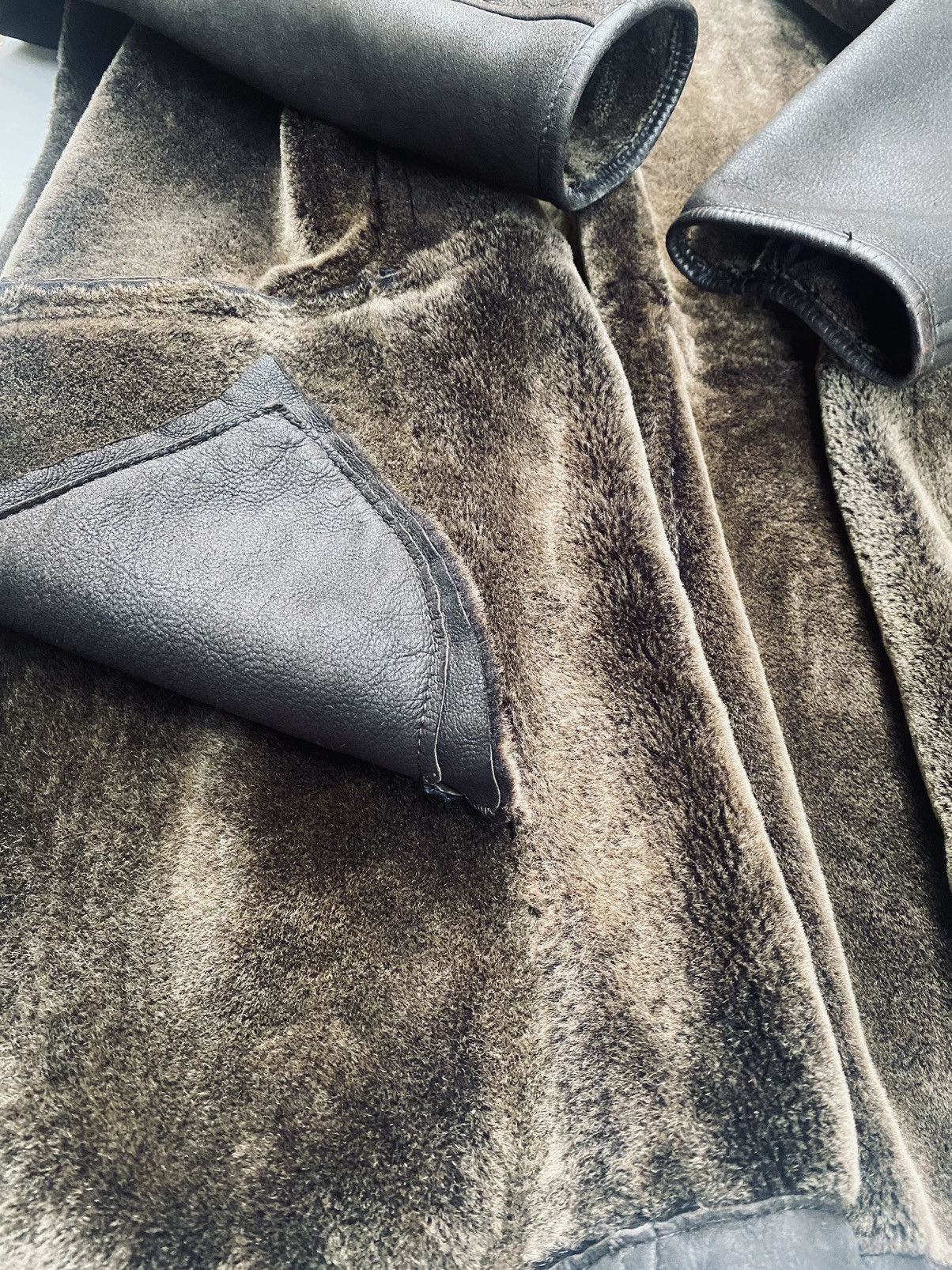 Ermenegildo Zegna Zegna 🇮🇹 brown suede full Sherpa lined car coat 50 VGC Size US M / EU 48-50 / 2 - 12 Thumbnail