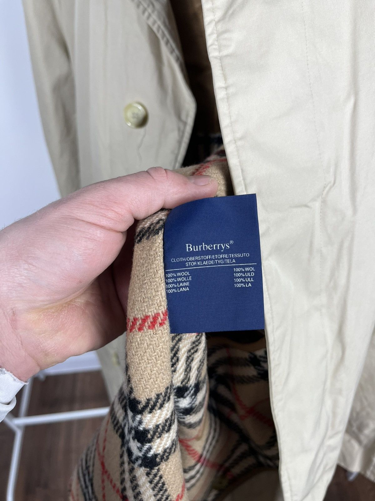 Burberry Burberrys Mens Beige Coat Wool Lined Vintage Trench Size US M / EU 48-50 / 2 - 13 Thumbnail