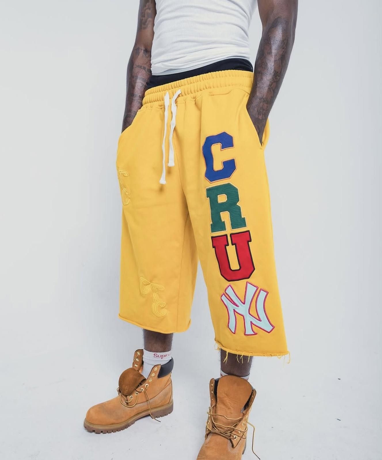 Other CRUM Yellow 3/4 Shorts Size US 32 / EU 48 - 4 Thumbnail