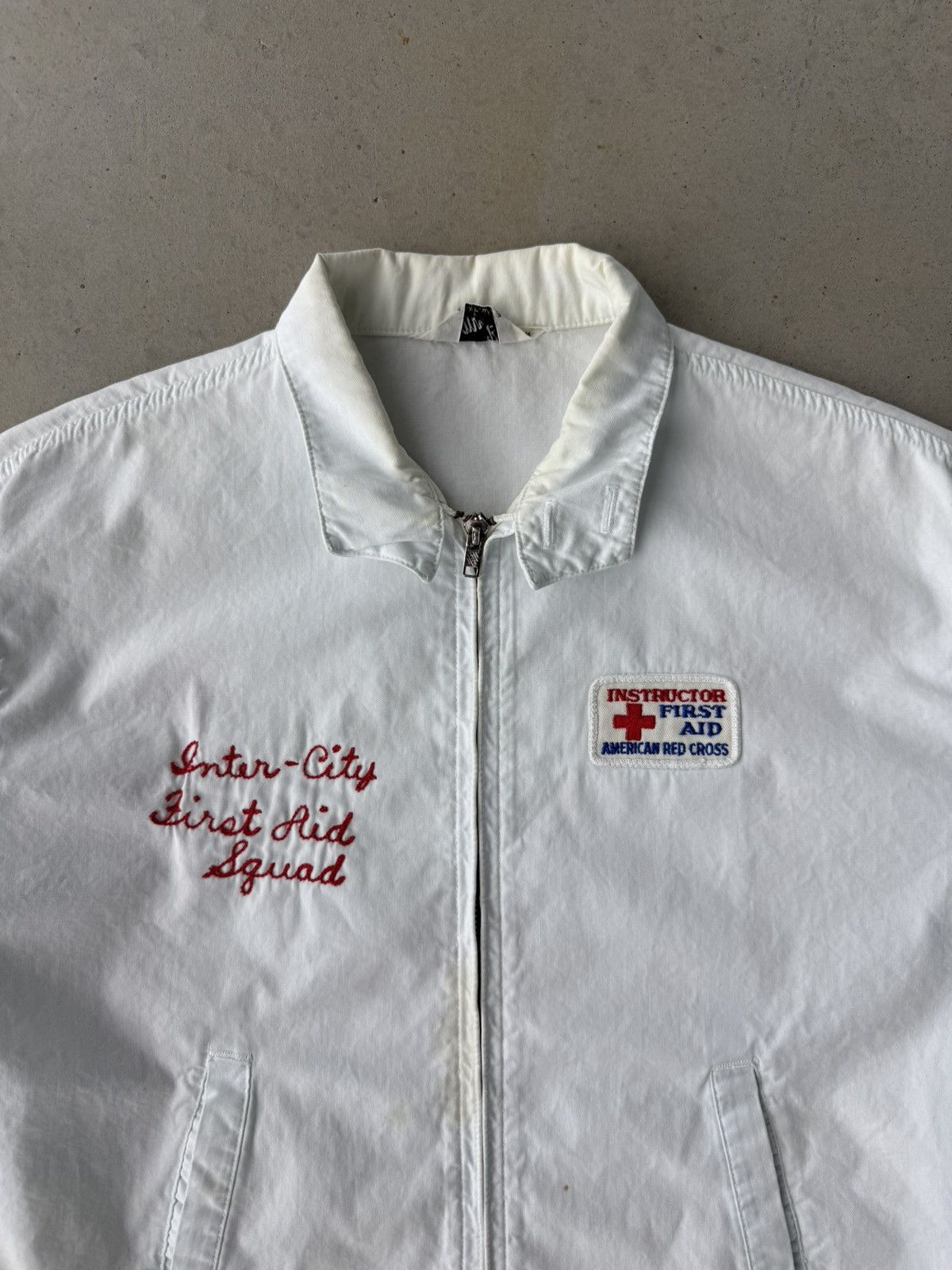 Vintage Vintage 70’s Inter City First Aid Chain Stitched Work Jacket Size US M / EU 48-50 / 2 - 3 Thumbnail