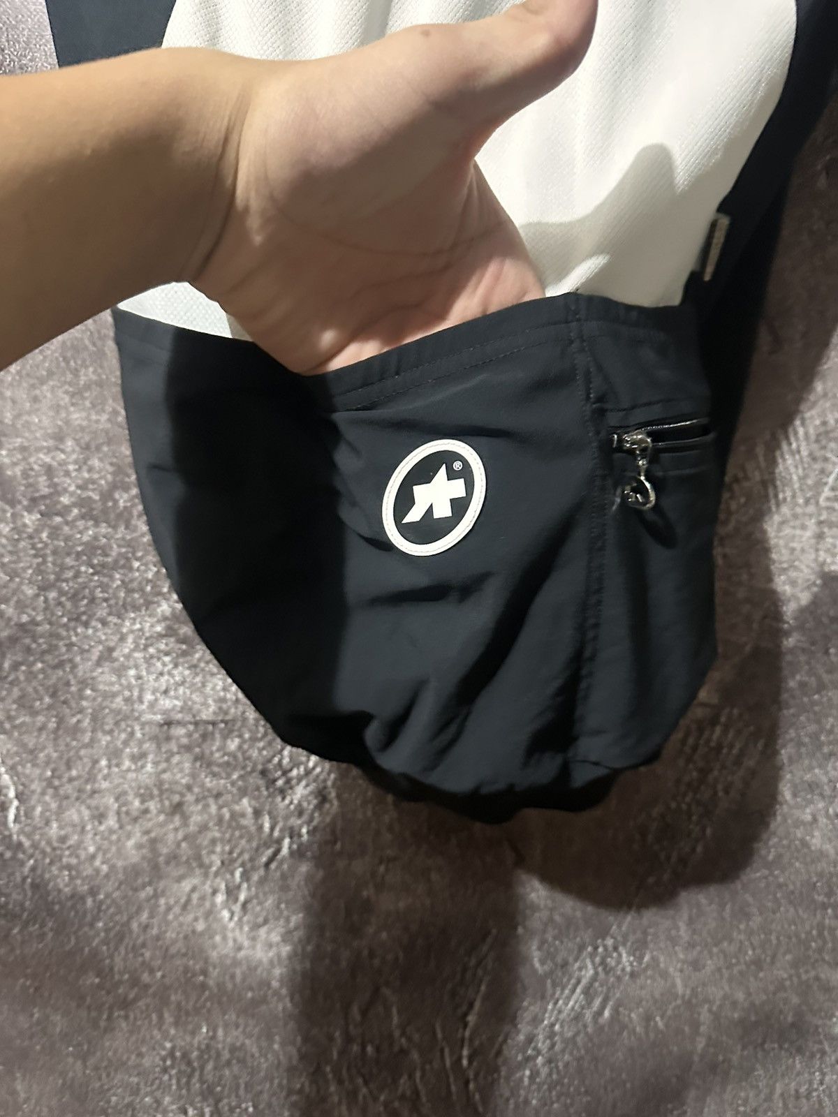 Other Assos cycling jersey, size m Size US M / EU 48-50 / 2 - 4 Thumbnail