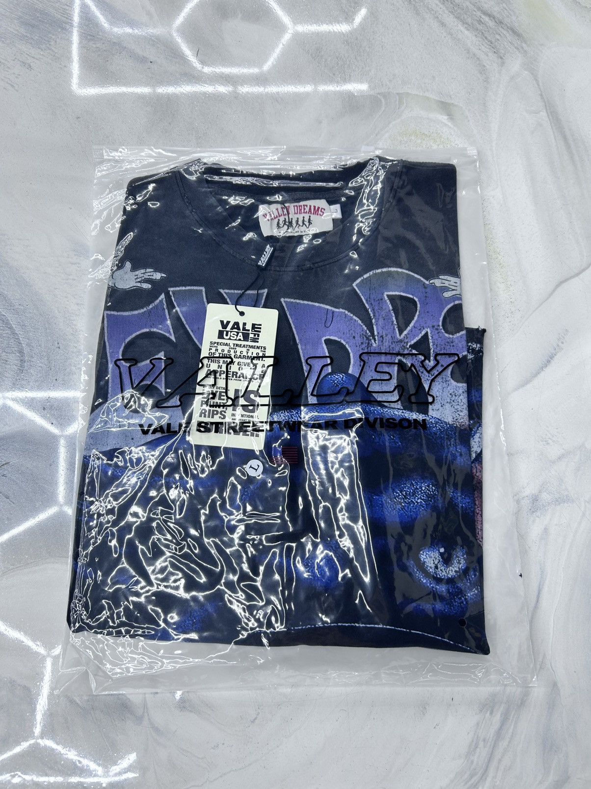 Vale Vale Fury Panther Big Tee Black Blue Yellow Size L Size US L / EU 52-54 / 3 - 10 Thumbnail