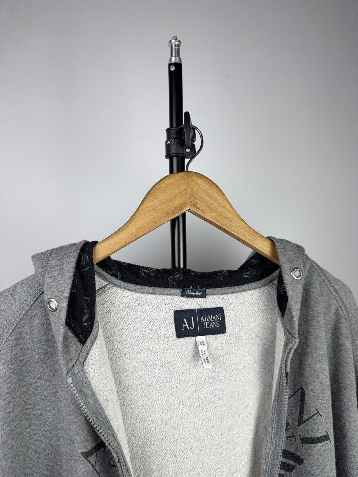 Armani 00s Armani Jeans Grey Zip Hoodie Logo Print Casual Fit Size US XL / EU 56 / 4 - 6 Thumbnail
