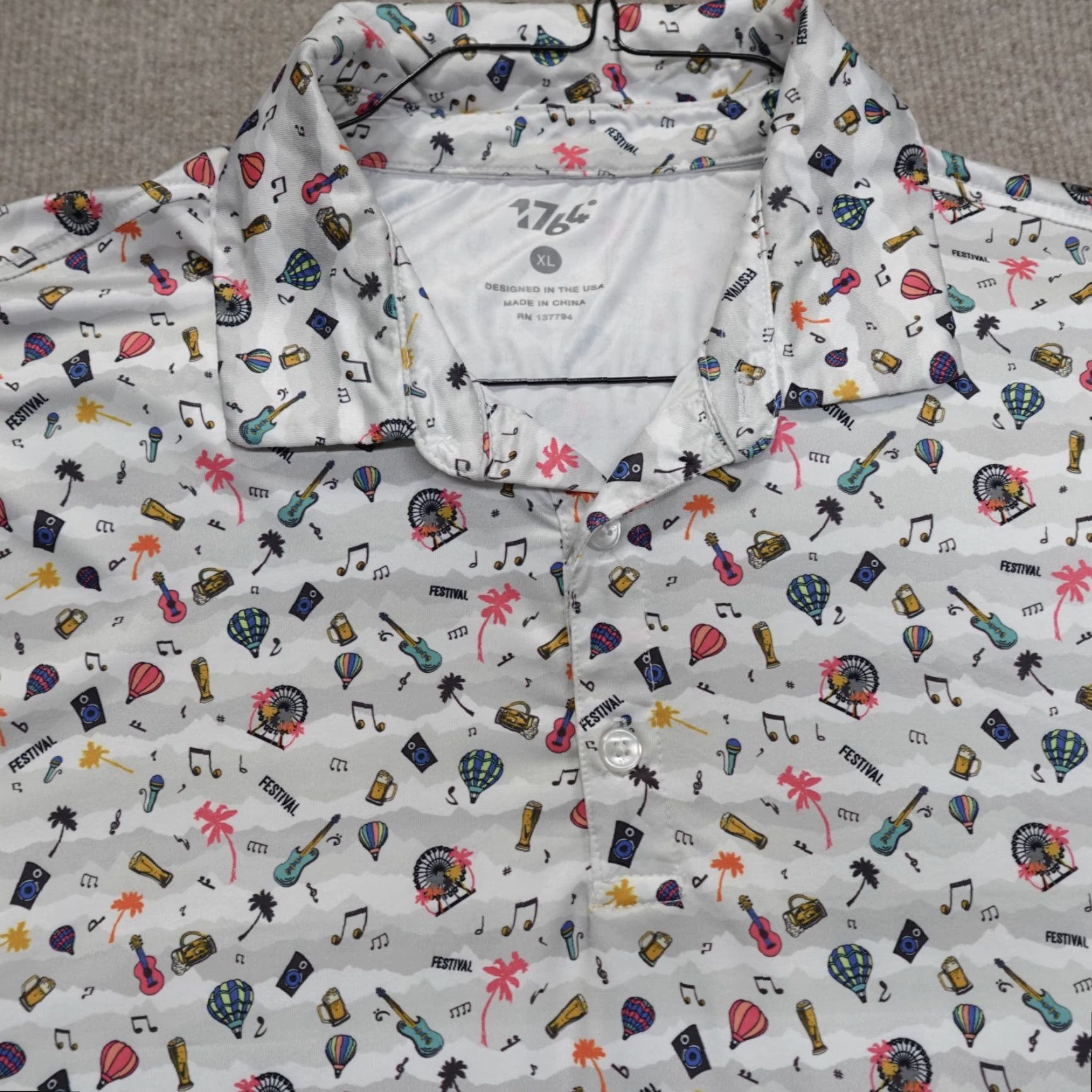 Vintage 1764 Golf Polo XL White All Over Print Festival Guitar Performance Polo Men Short Sleeve Collared Button Size US XL / EU 56 / 4 - 2 Thumbnail