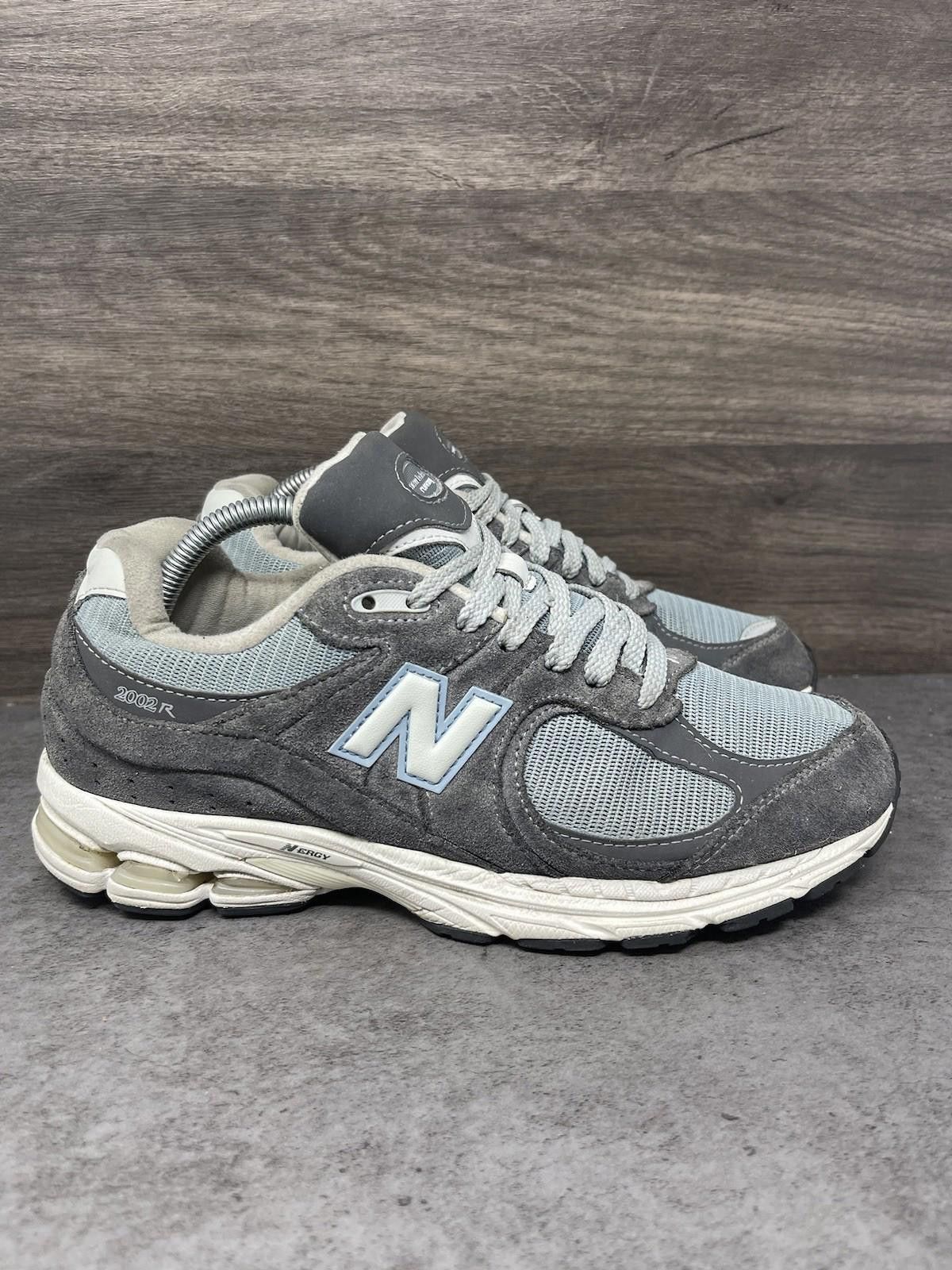 New Balance New Balance 2002R Shoes Mens Size 8.5 Grey Blue Sneakers Size US 8.5 / EU 41-42 - 5 Thumbnail