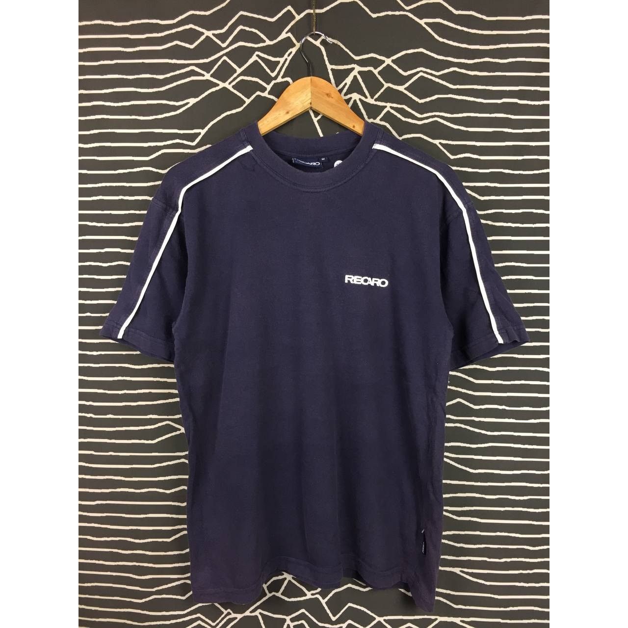 Japanese Brand × Vintage Vtg Recaro Embroidered Logo Motorsport Racing Tee Size US M / EU 48-50 / 2 - 1 Thumbnail