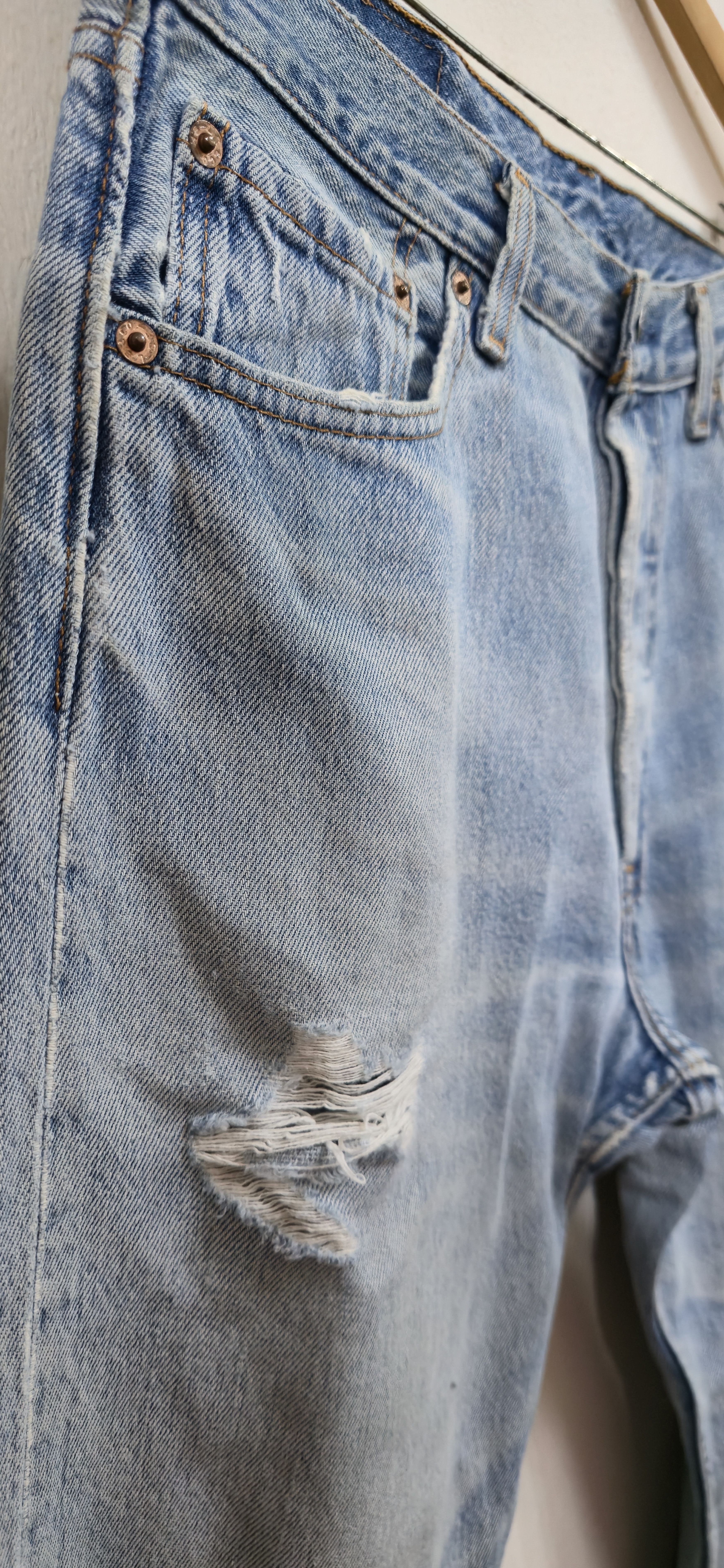 Levi's Vintage Clothing Vintage Levi's 501 Jeans Straight Leg Denim (W34 L29) Size US 34 / EU 50 - 13 Thumbnail