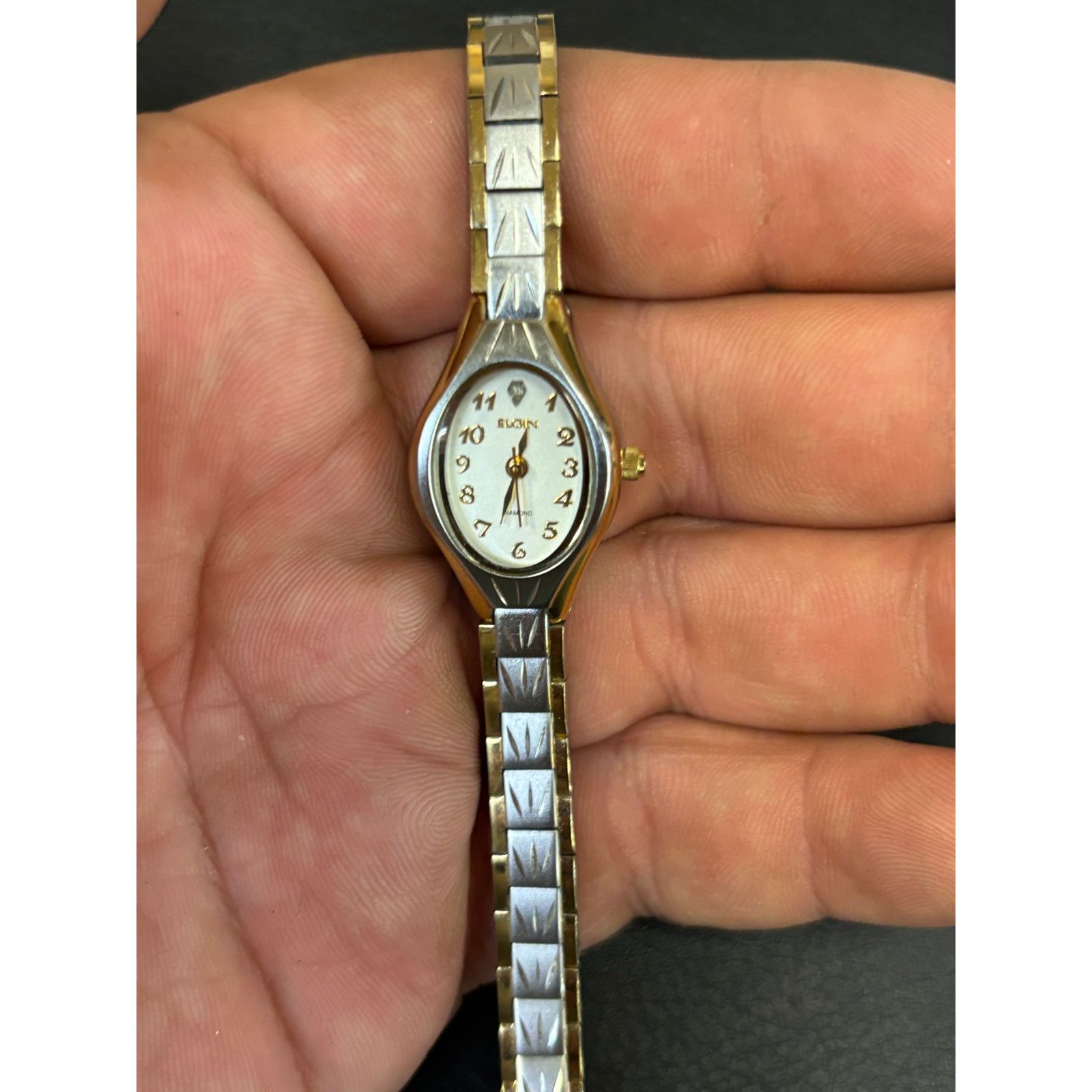 Elgin National Watch Company Vintage Elgin 2-Tone Women’s Watch! New Battery! Size ONE SIZE - 1 Thumbnail