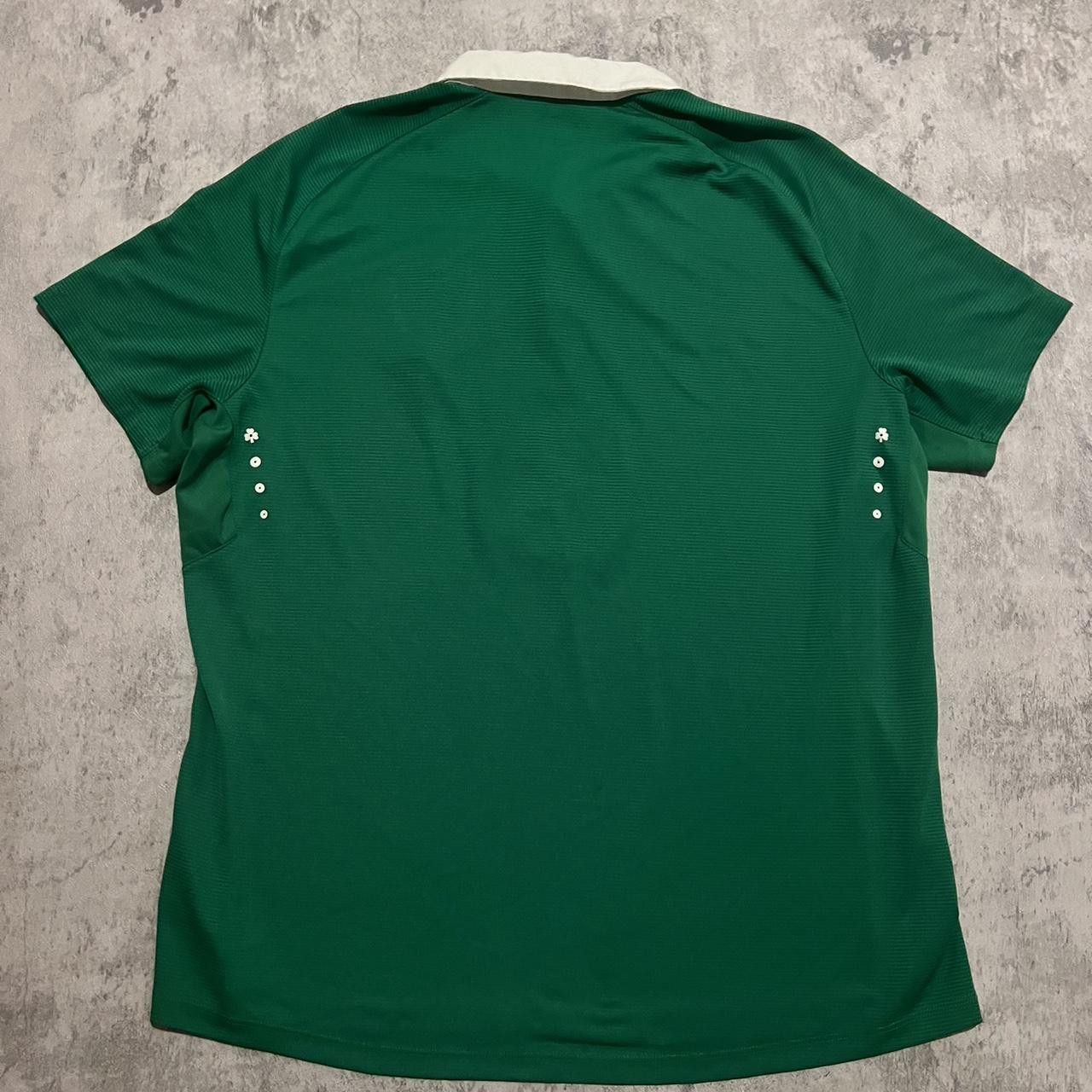 Umbro 2014-16 Ireland Umbro Home Football Shirt Euro Size US L / EU 52-54 / 3 - 2 Thumbnail