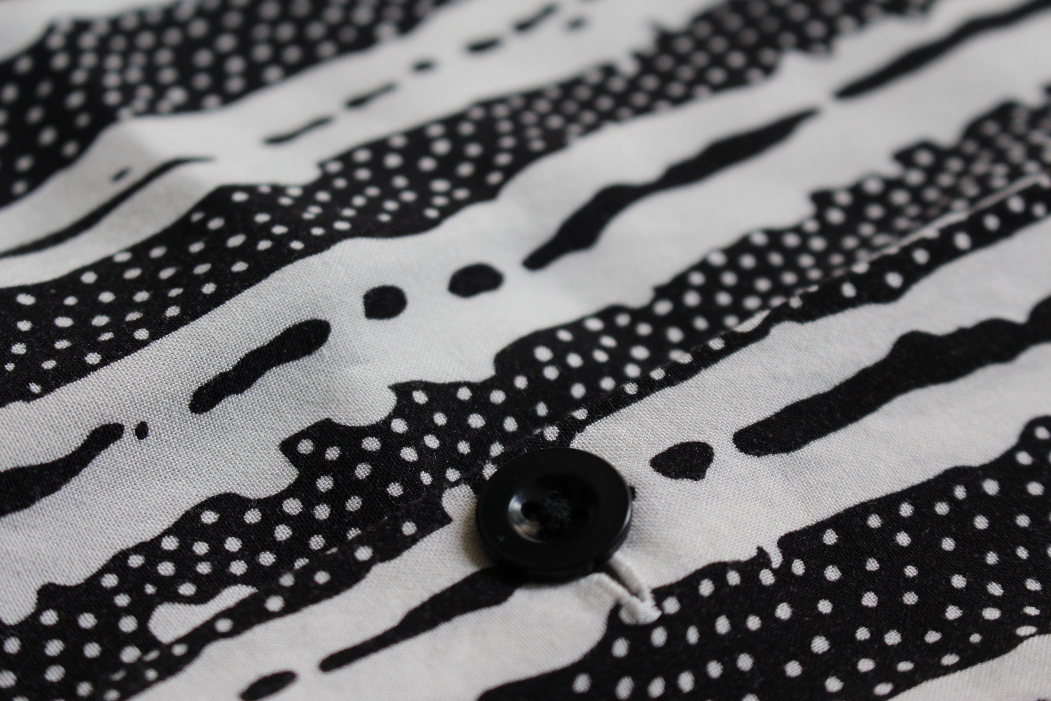 Mr P. FREE SHIPPING!! - Viscose Shirt Size US L / EU 52-54 / 3 - 5 Thumbnail