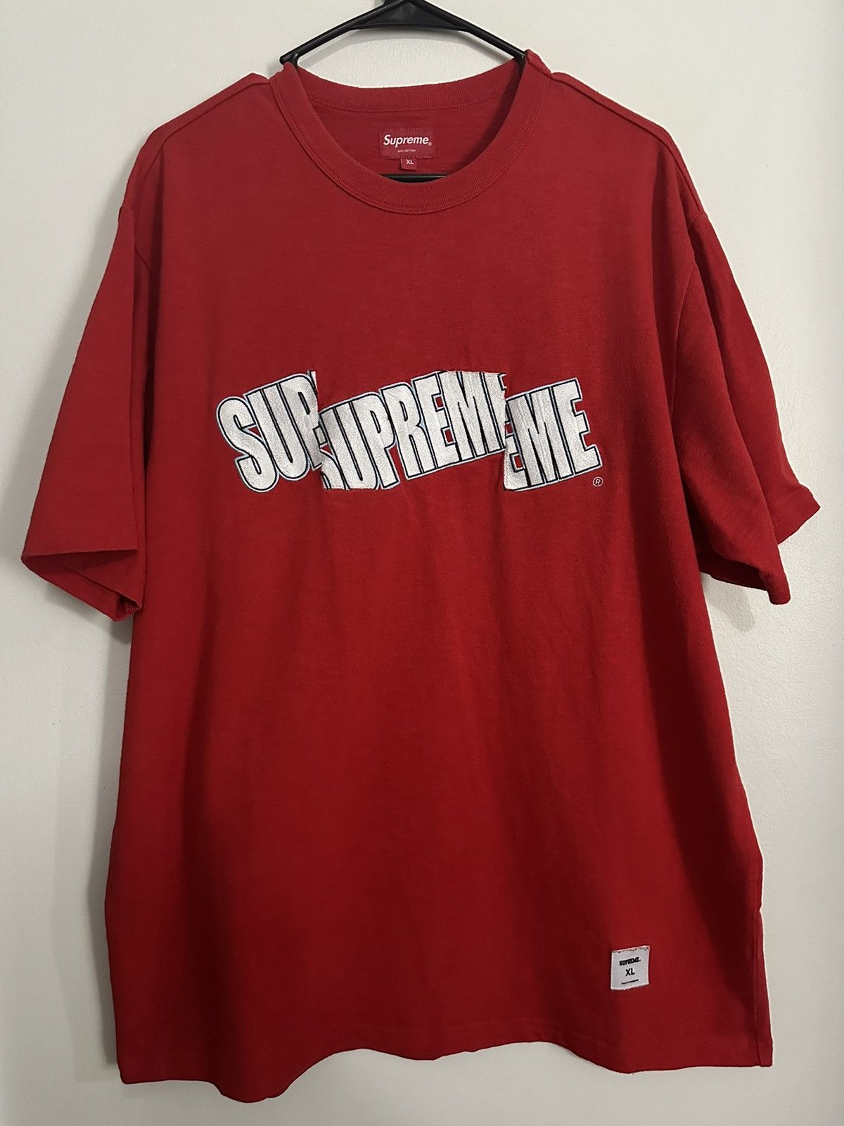 Supreme Supreme Cut Logo S/S Top Tee Size US XL / EU 56 / 4 - 1 Thumbnail