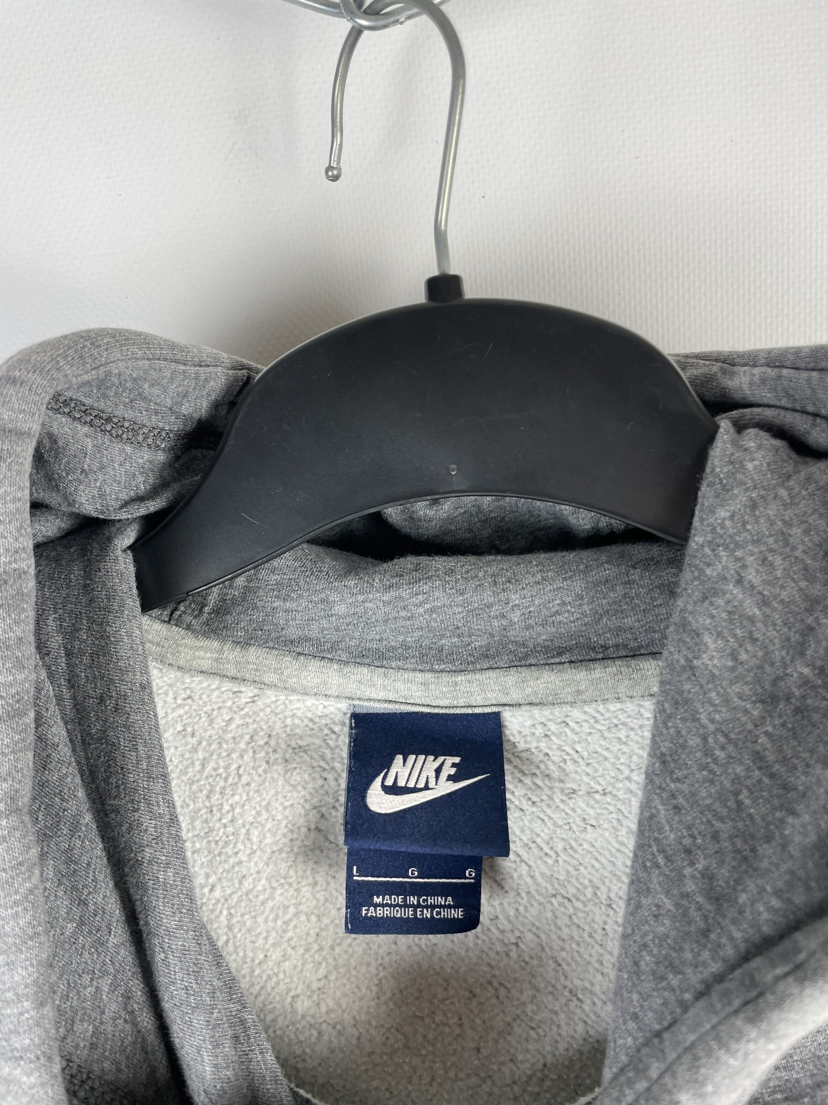 Nike Vintage Nike swoosh hoodie sweatshirt Size US L / EU 52-54 / 3 - 5 Thumbnail