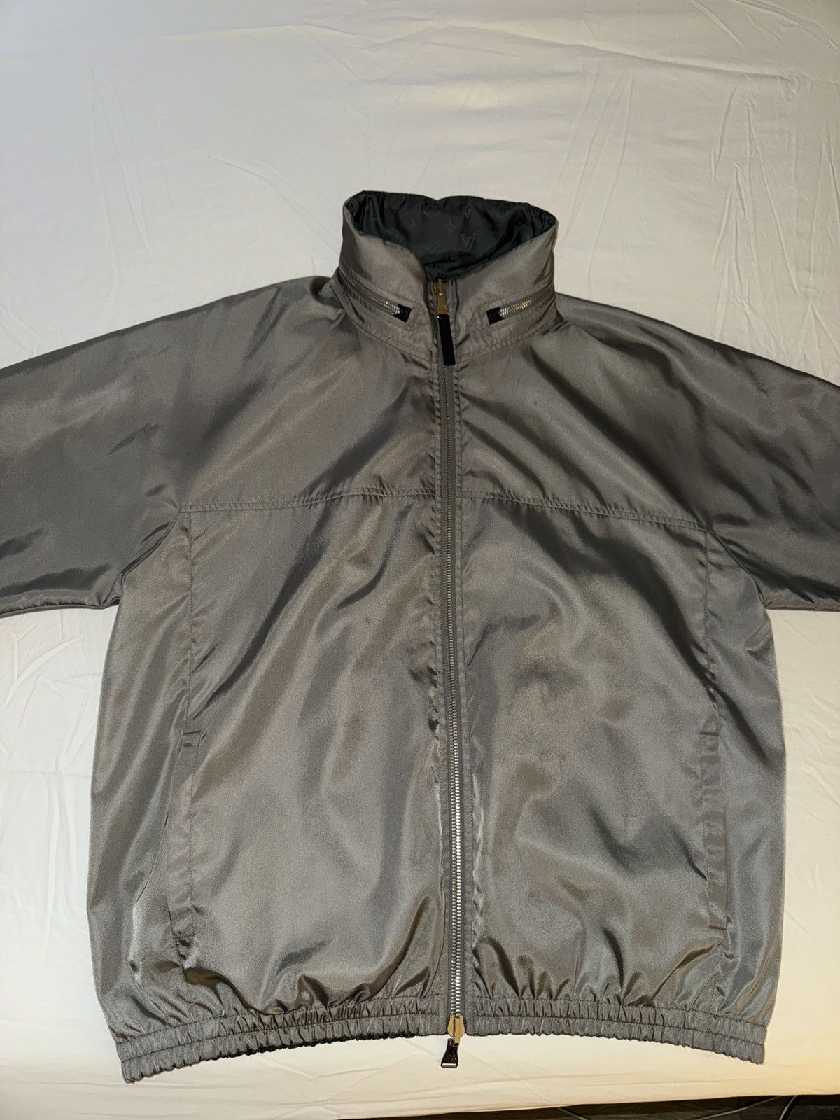 Louis Vuitton Louis Vuitton Black Reversible Monogram Windbreaker Size US XL / EU 56 / 4 - 4 Thumbnail