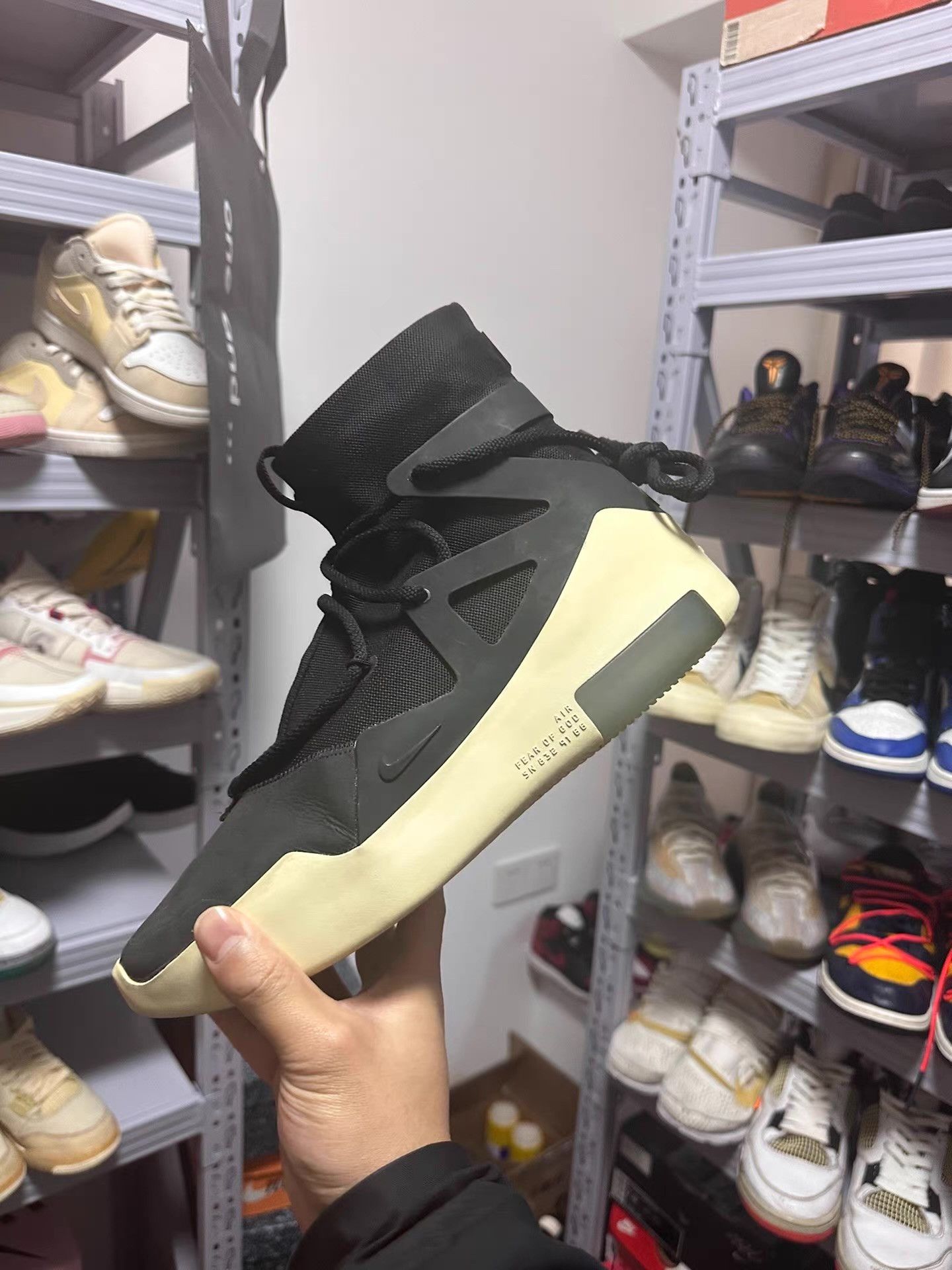 Nike Nike FOG First Gen Black and White Ｑ20 Size US 10 / EU 43 - 4 Thumbnail