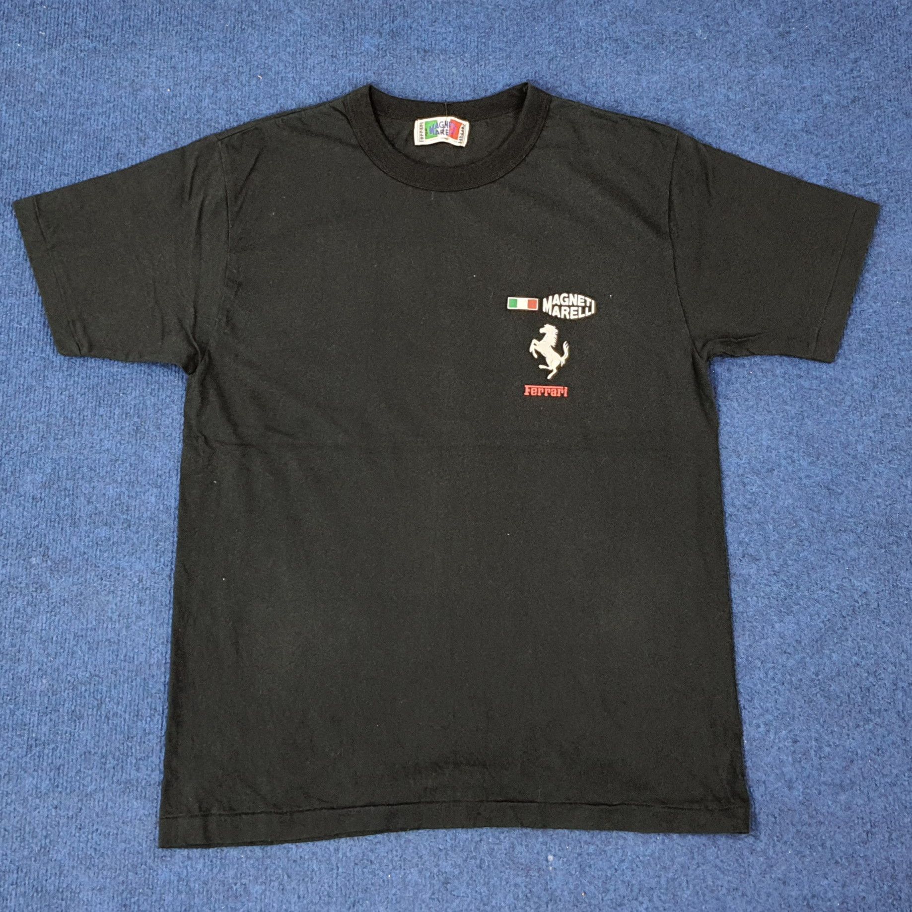 Ferrari × Vintage Vintage Ferrari F-1 Magneti Marelli Racing Tshirt C219N54 Size US M / EU 48-50 / 2 - 3 Thumbnail