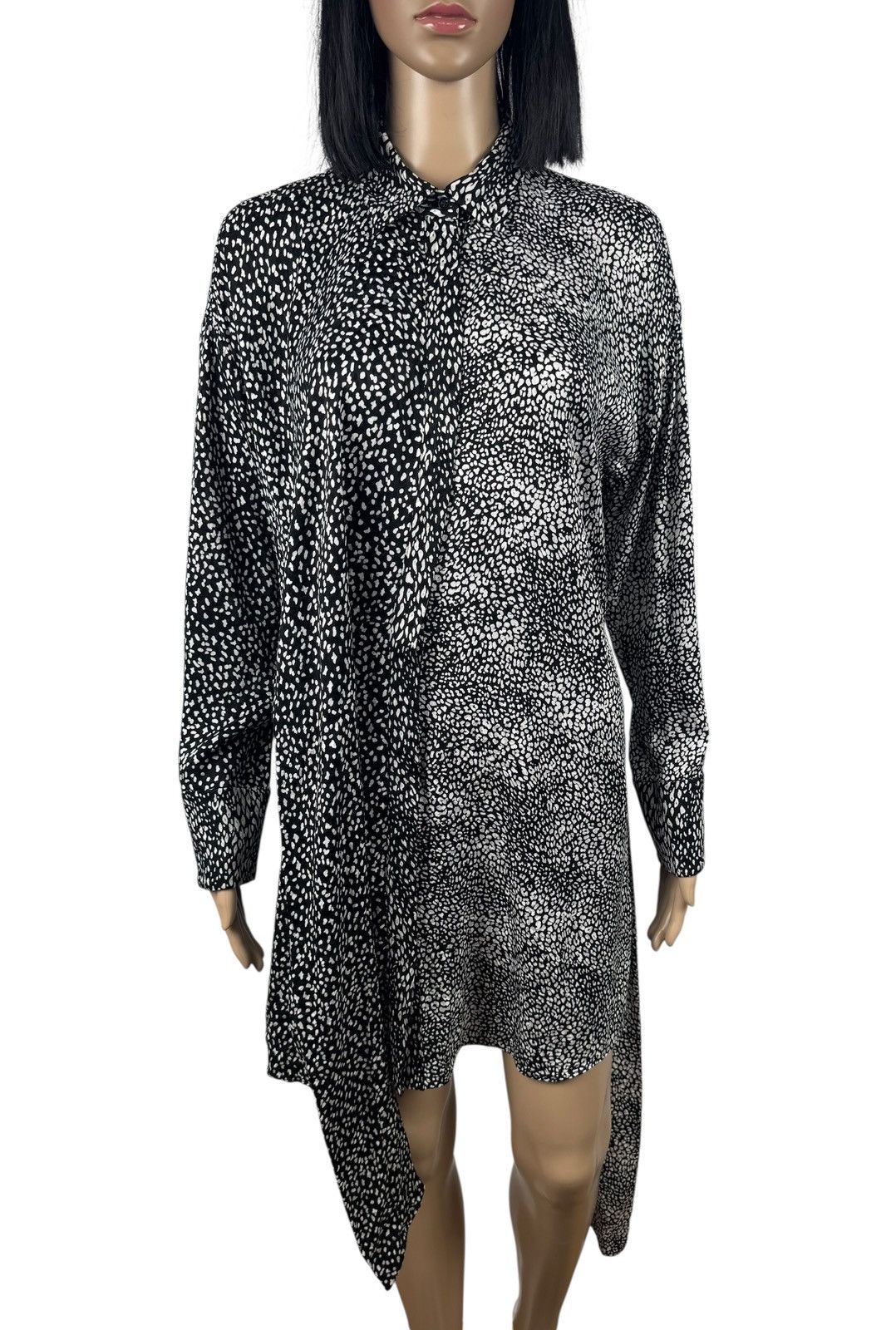 Alice + Olivia Alice + Olivia Cupro Shirt Dress Wrap Dress Belted size S Size S / US 4 / IT 40 - 6 Thumbnail