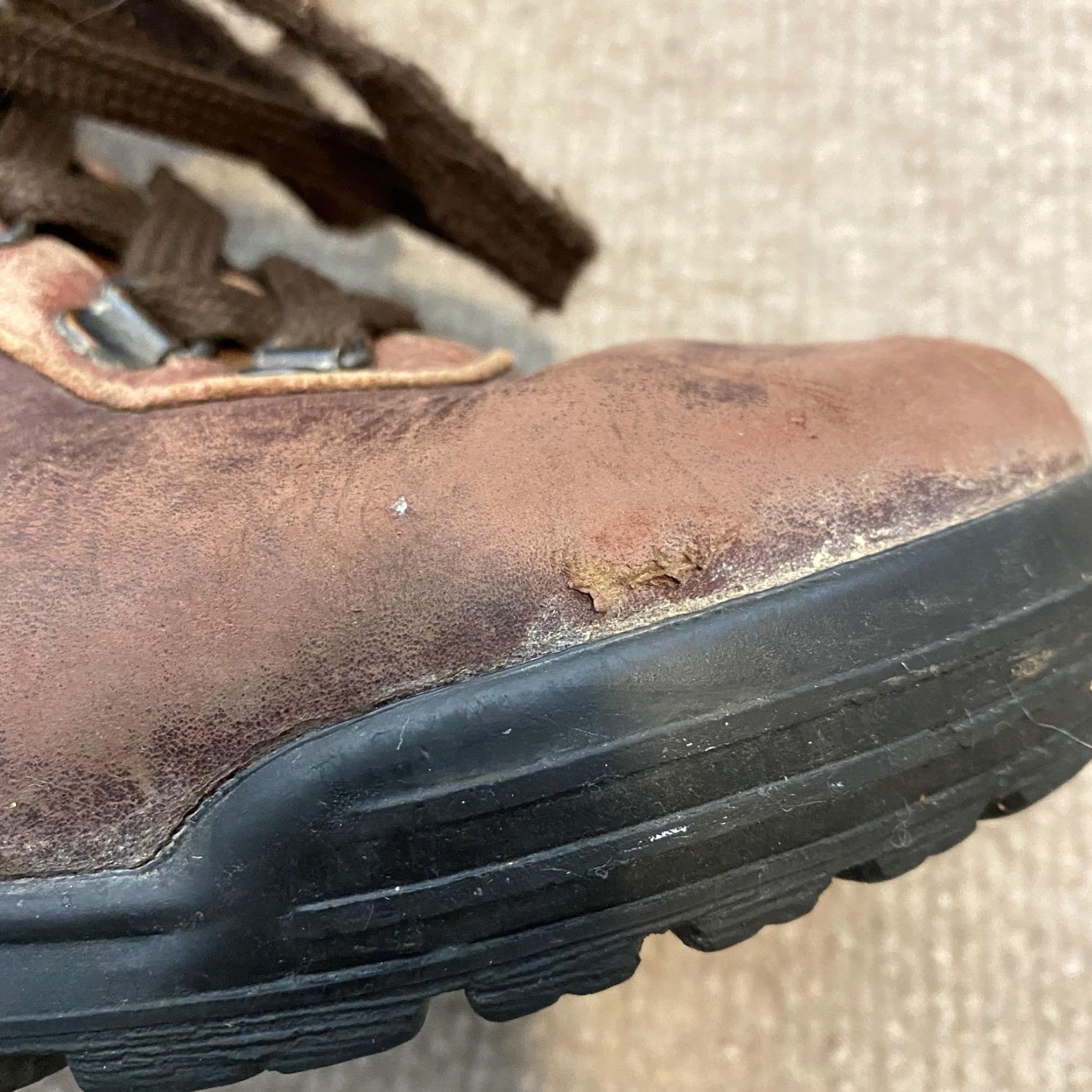 Vasque VTG Vasque Boots Womens 8 Brown Leather Gore-Tex Hiking Combat Italy Sundowner Size US 8 / IT 38 - 4 Thumbnail