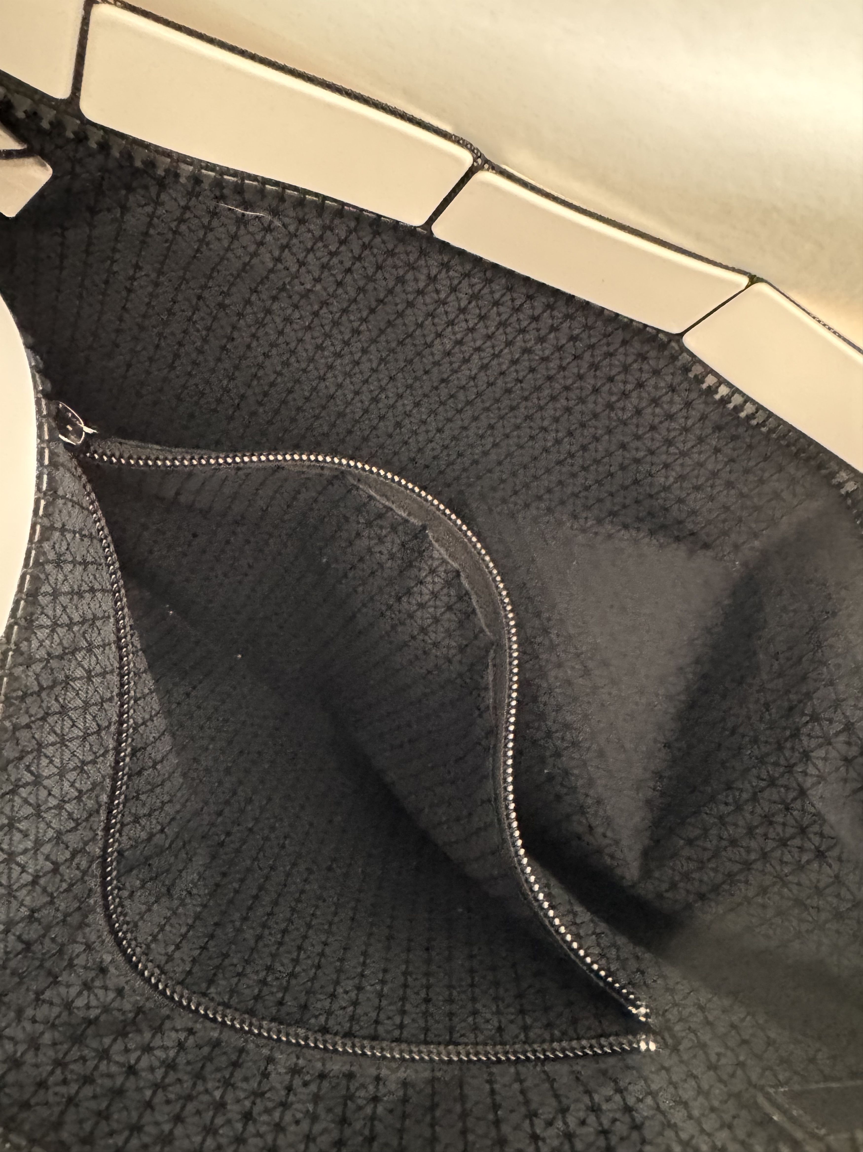 Issey Miyake × Issey Miyake Bao Bao Bao Bao Lucent Crossbody Size ONE SIZE - 4 Thumbnail