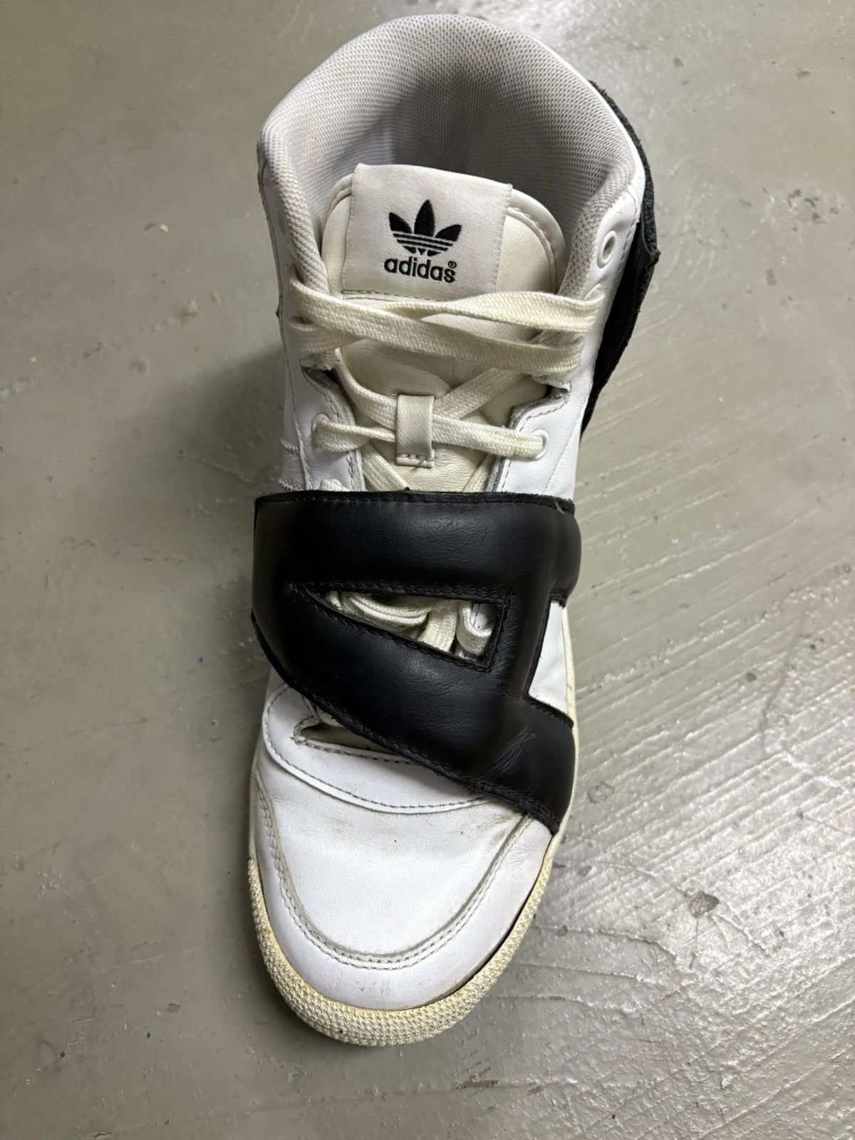 Adidas × Jeremy Scott adidas Originals Jeremy Scott LETTERS LEATHER Black White Size US 8.5 / EU 41-42 - 11 Thumbnail