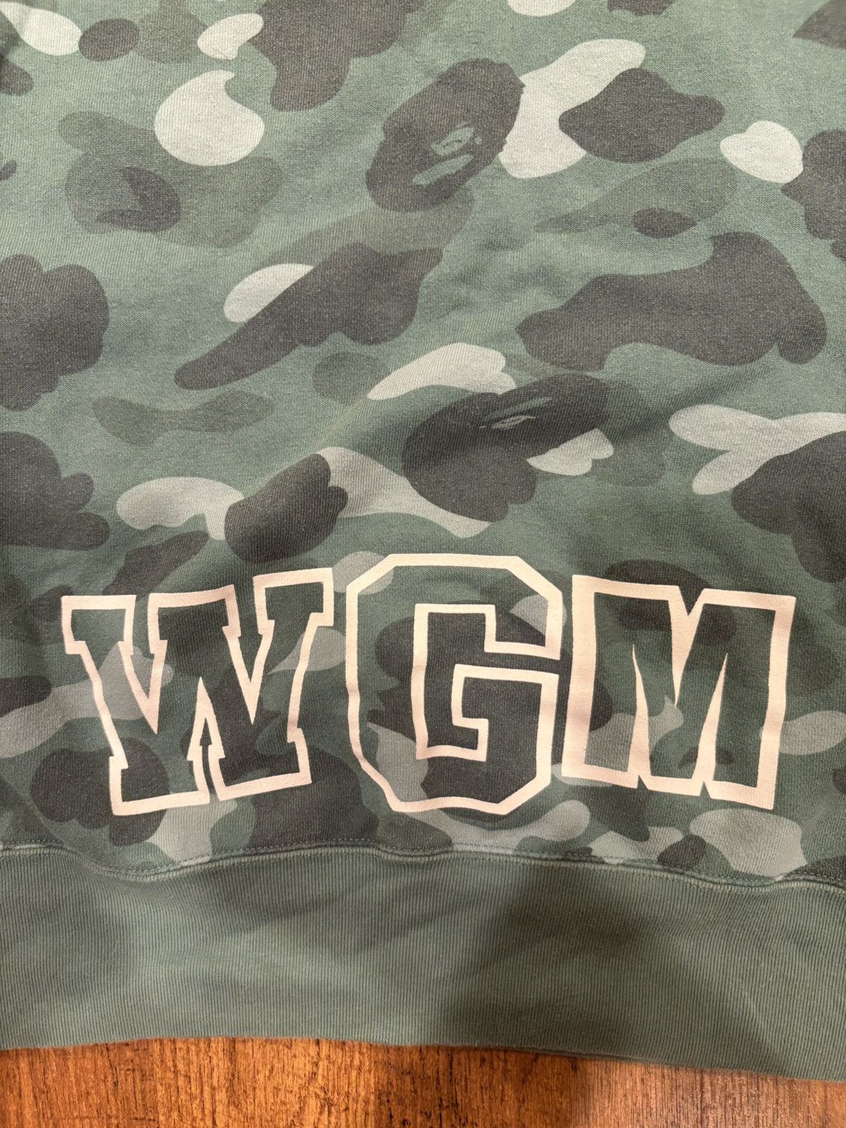 Bape A Bathing Ape Men's L Crewneck Bape Camo Shark Pattern Green Size US L / EU 52-54 / 3 - 10 Thumbnail