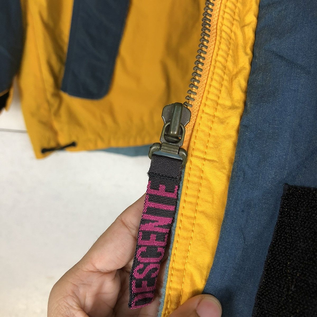 Descente 🔥Vintage Heavy Jacket Ski Winter Descente Multi Colour Size US M / EU 48-50 / 2 - 17 Thumbnail