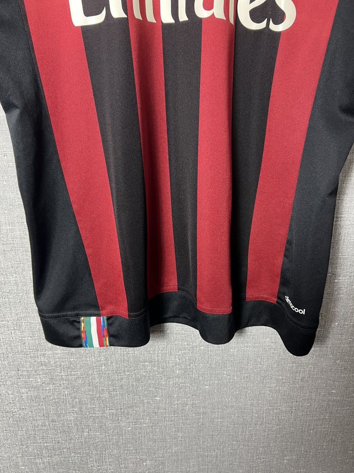 Adidas 2015 / 2016 AC Milan Italy Adidas Vintage Home Soccer Jersey Size US M / EU 48-50 / 2 - 7 Thumbnail