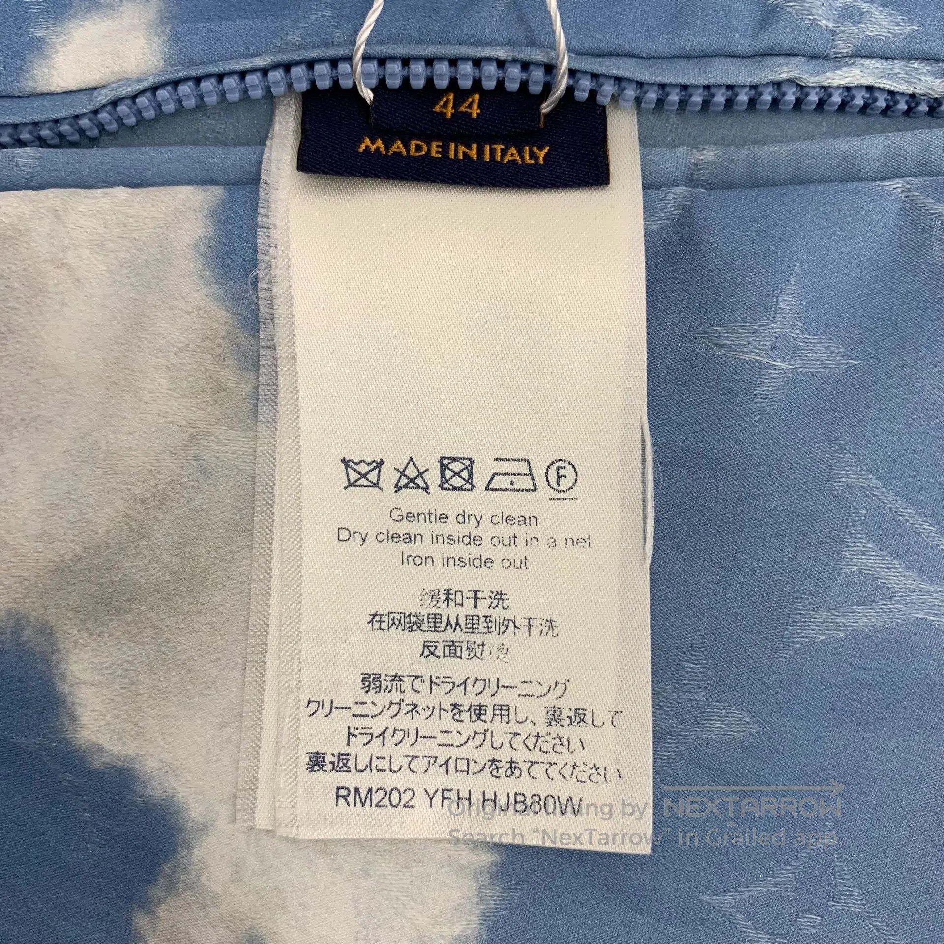 Louis Vuitton Louis Vuitton Blue cloud logo print hooded zipper long sle Size US S / EU 44-46 / 1 - 6 Thumbnail