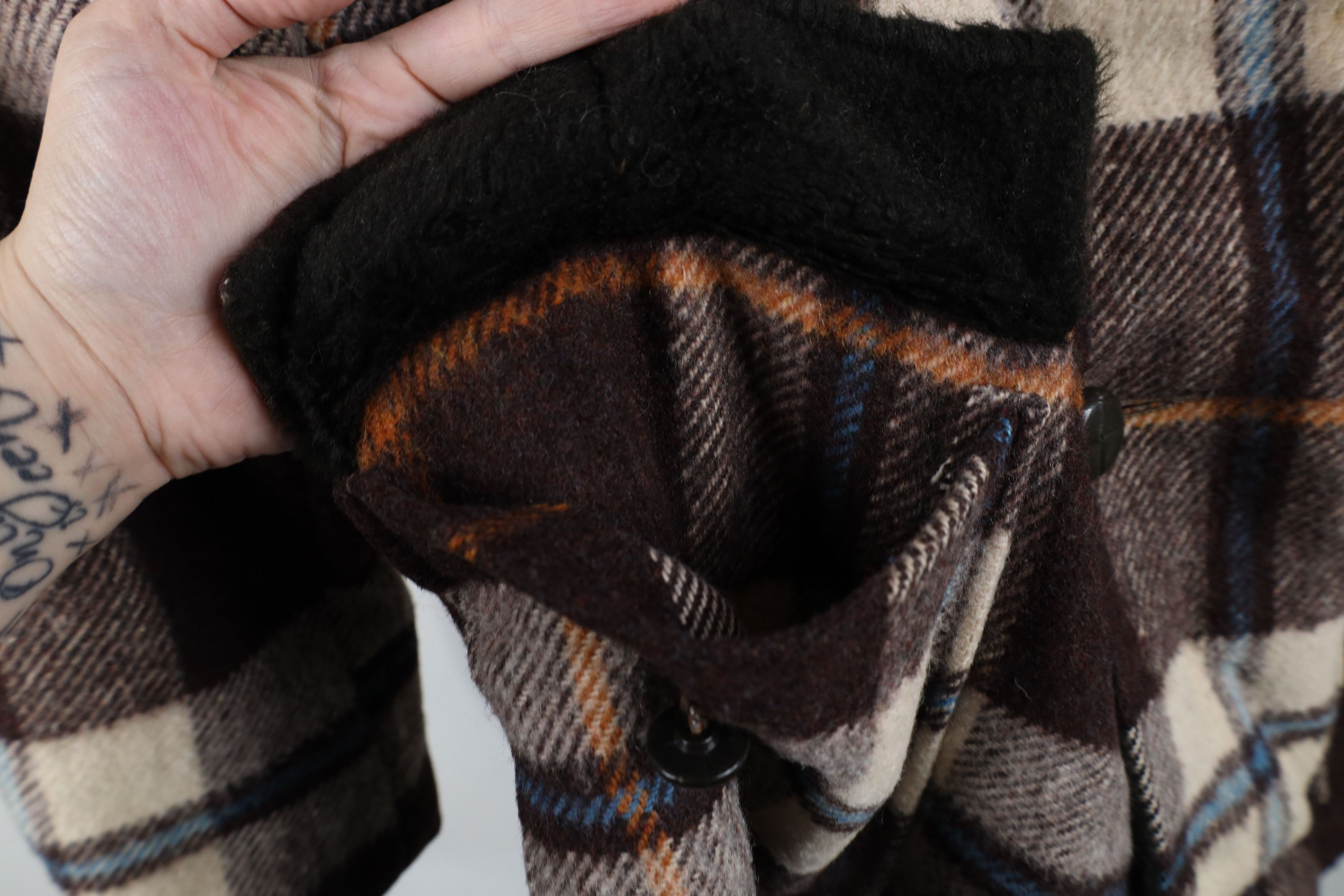 Vintage Vintage 60s 70s Streetwear Wool Button Jacket Plaid USA Size US L / EU 52-54 / 3 - 5 Thumbnail