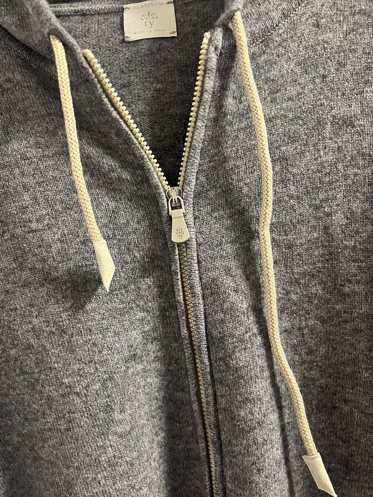 Eleventy Cashmere Cardigan with zip Size US XL / EU 56 / 4 - 3 Thumbnail
