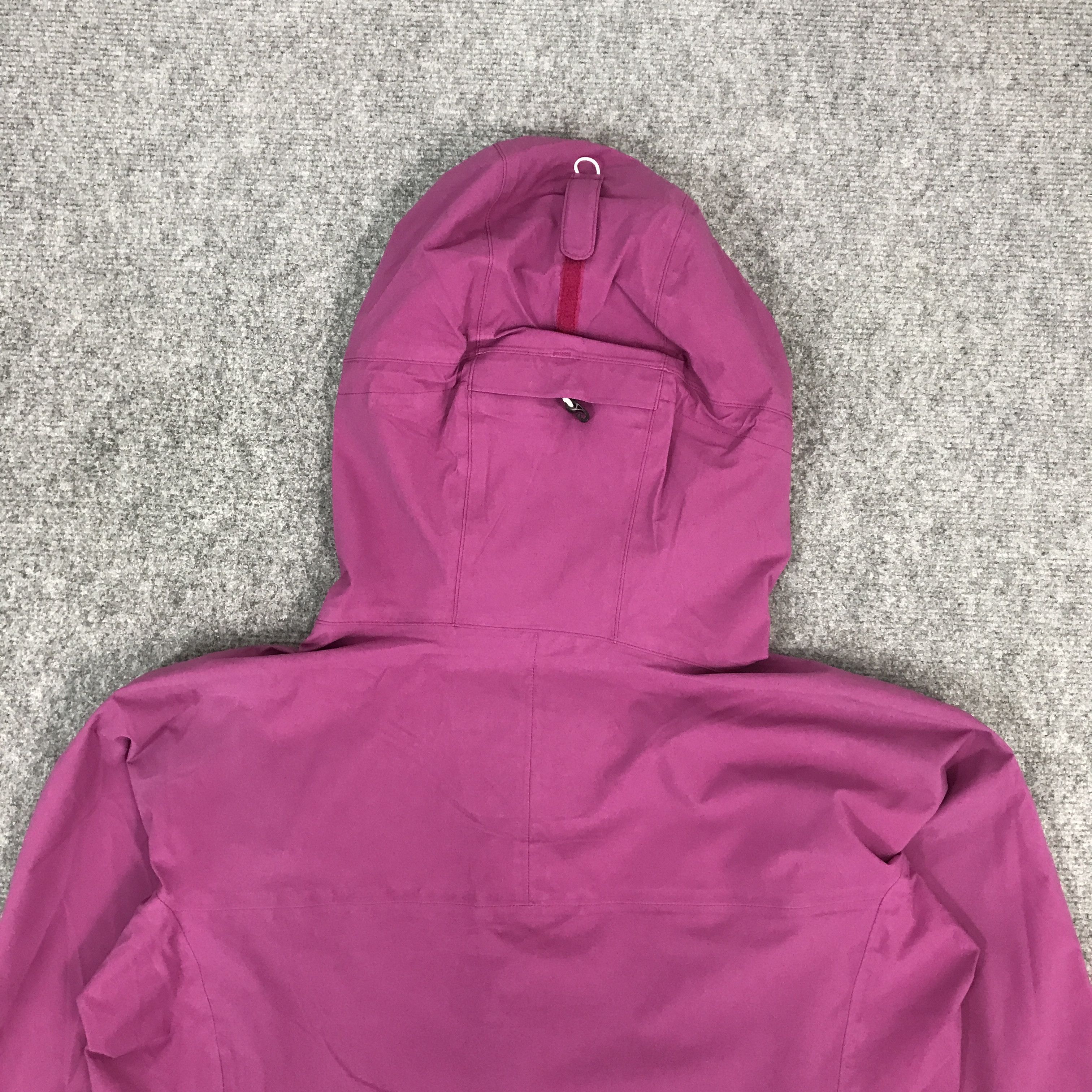 Japanese Brand MILLET OUTDOOR WATERPROOF DESIGN JACKET Size US L / EU 52-54 / 3 - 4 Thumbnail