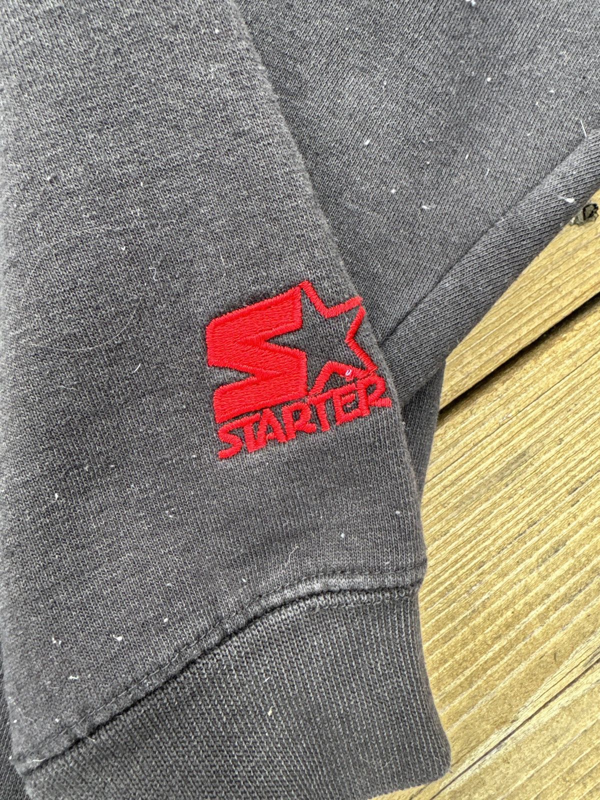 Starter Vintage 90s Chicago Bulls Starter Crewneck XL Sun Faded Size US XL / EU 56 / 4 - 7 Thumbnail