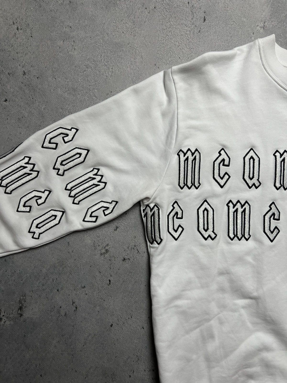 Alexander McQueen McQ Alexander McQueen Embroidered Repeated Monogram Big Logo Size US S / EU 44-46 / 1 - 5 Thumbnail