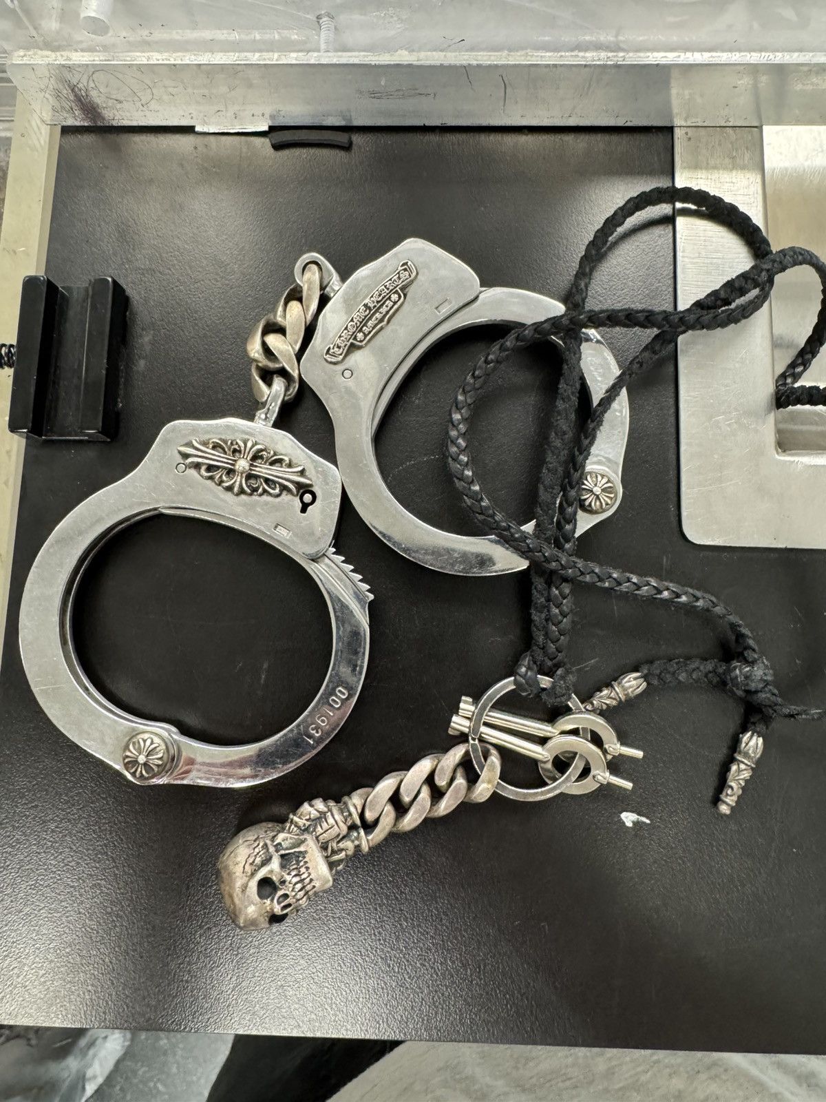 Chrome Hearts Chrome hearts handcuffs Size ONE SIZE - 1 Thumbnail