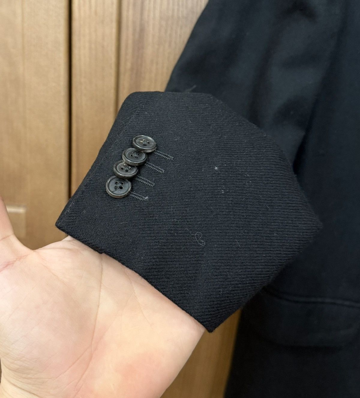 Corneliani Corneliani Pure Cashmere Black Blazer Two Button Size 40R - 2 Thumbnail