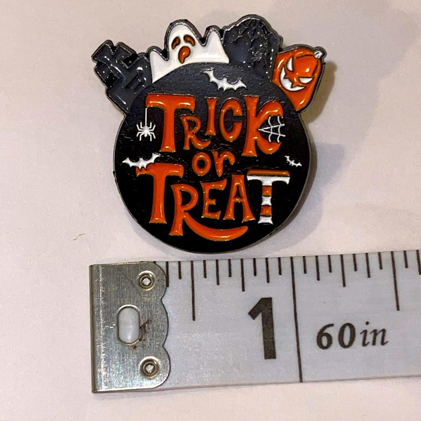 Other Trick or Treat Halloween Ghost Pumpkin Pin Brooch Size ONE SIZE - 1 Preview