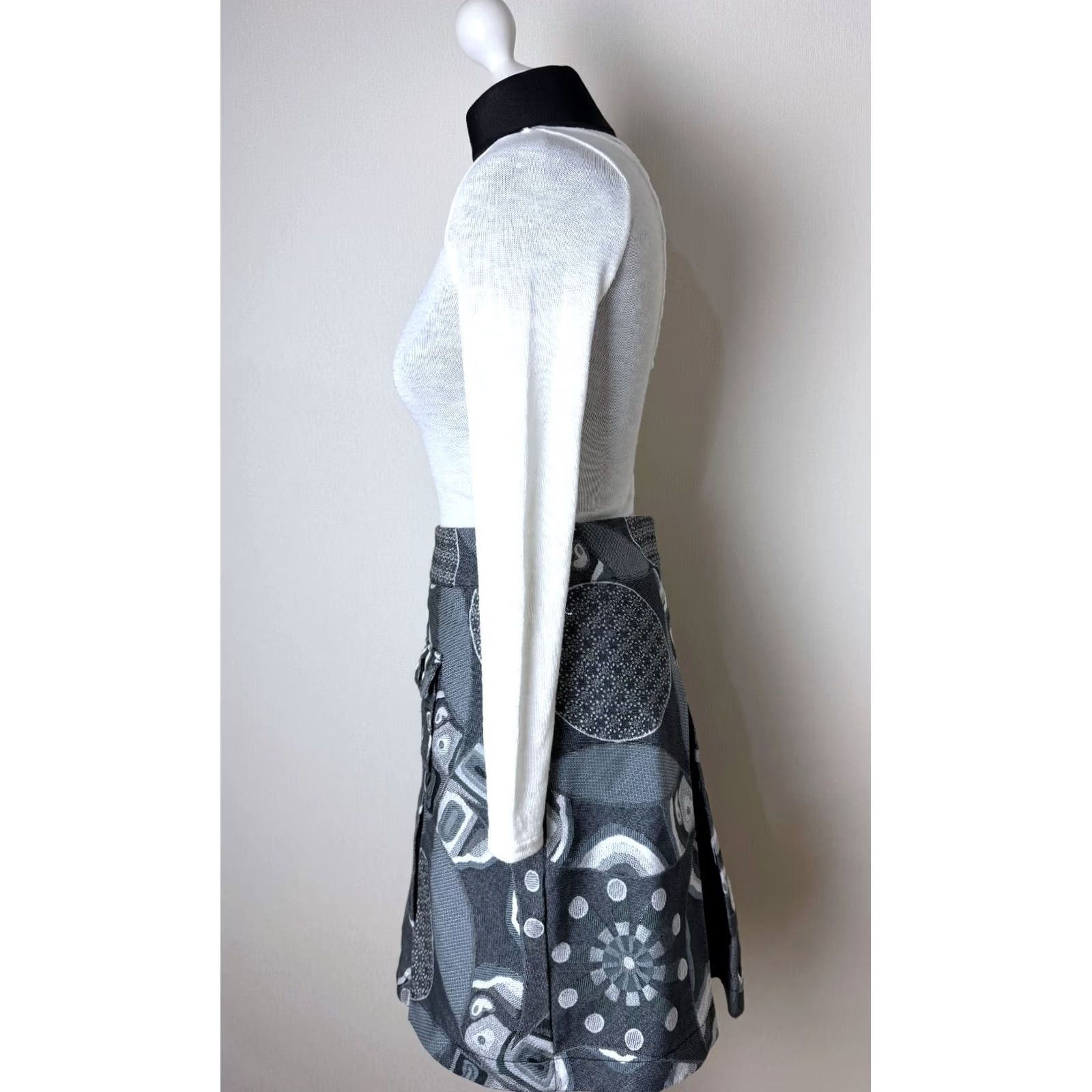 Desigual Desigual womens Skirt Size 44 defect Size 30" / US 8 / IT 44 - 4 Thumbnail