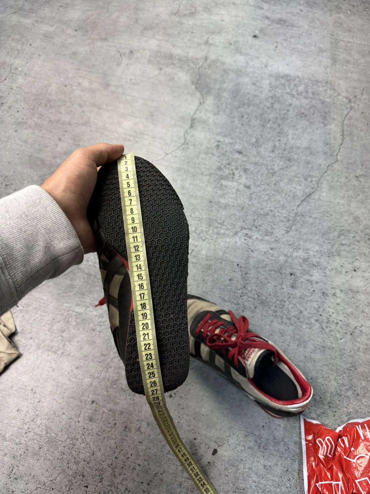 Onitsuka Tiger Japan Asics Onitsuka Tiger Mexico 66 Sneakers Kiko Vibe Size US 7 / EU 40 - 12 Thumbnail