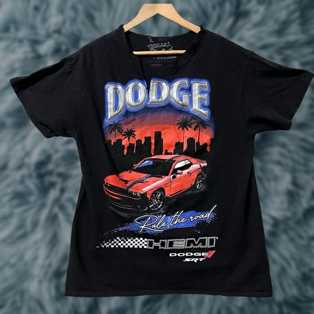 Vintage Dodge Men's T-Shirt Black L Cotton Distressed Logo SRT Challenger Rip Neck Short Sleeve Shirt Regular Fit Size US L / EU 52-54 / 3 - 1 Thumbnail