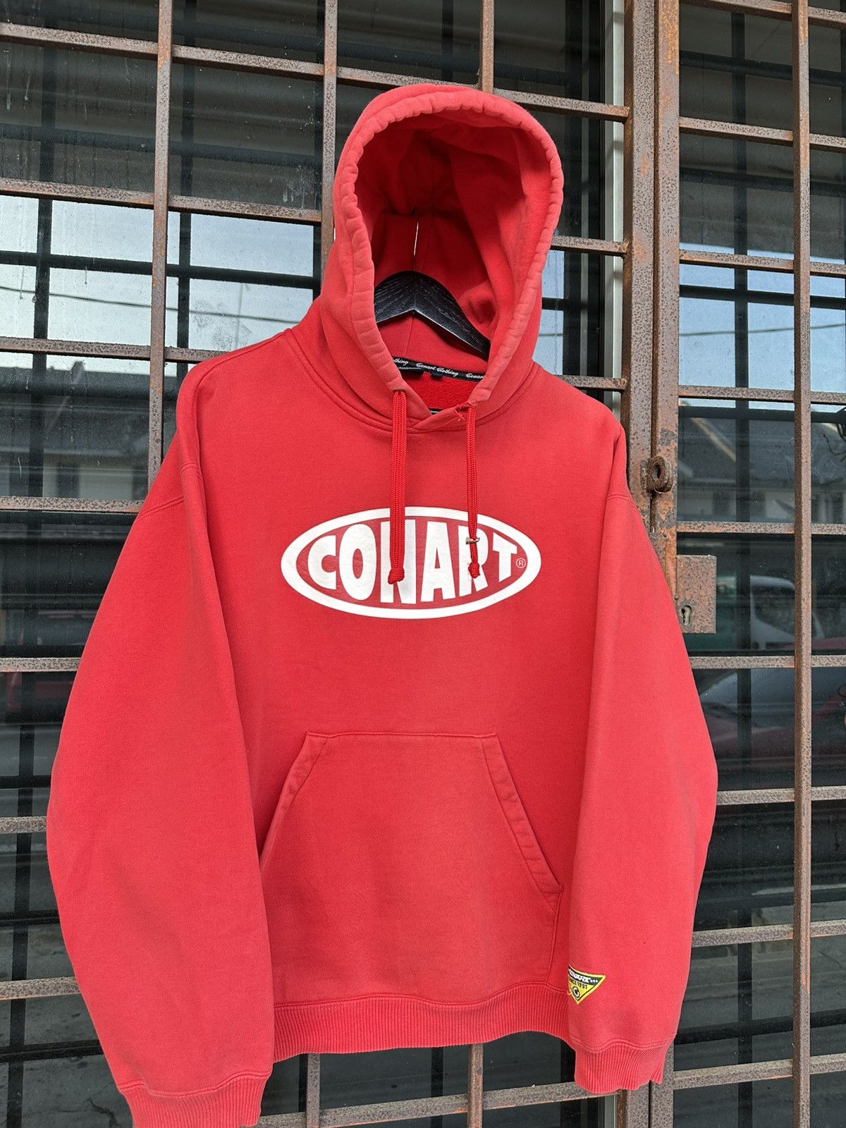 Vintage Vintage THRASHED Faded Conart Hoodie Size US L / EU 52-54 / 3 - 4 Thumbnail